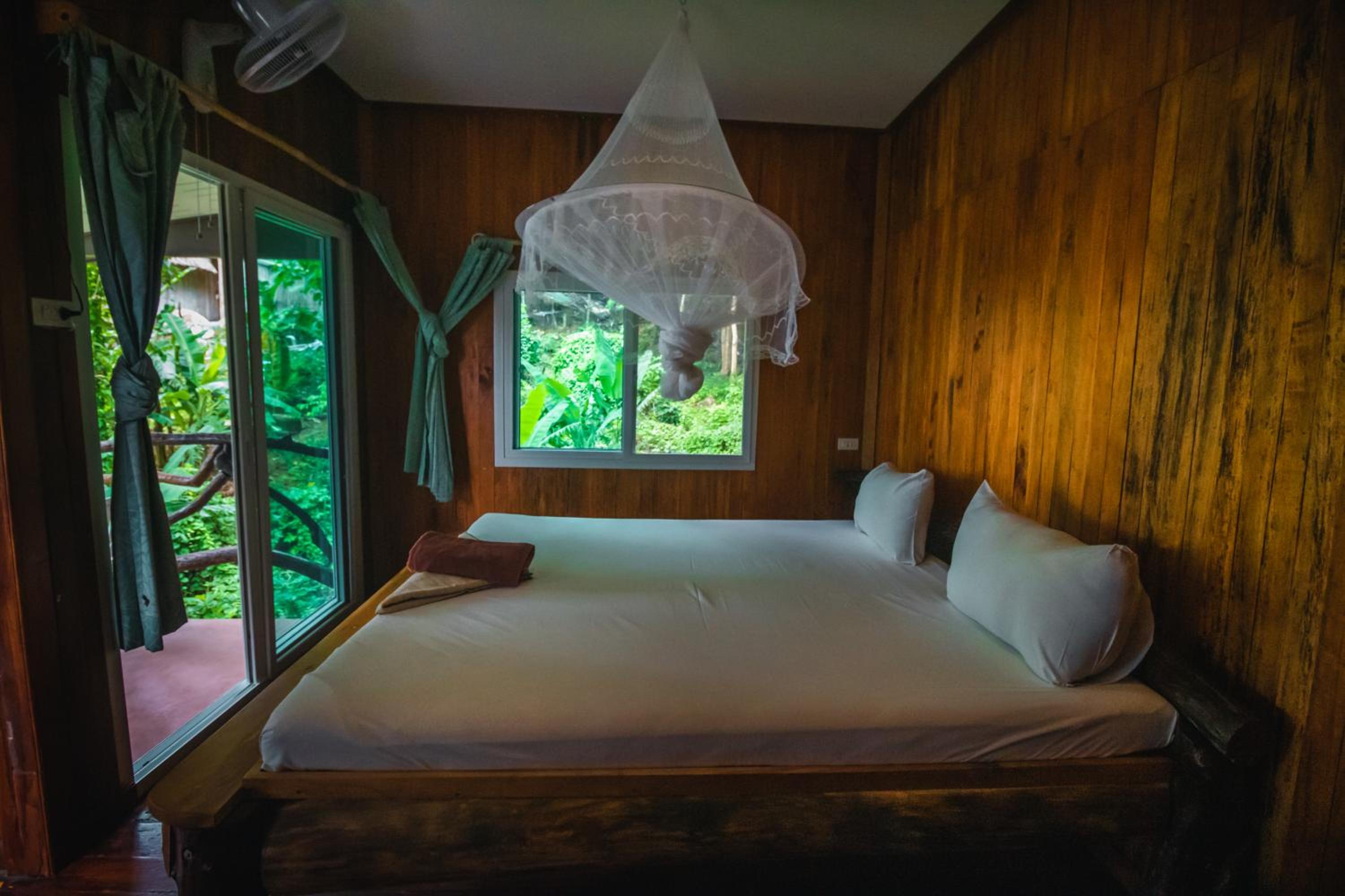 Phi Phi Sunset Bay Resort