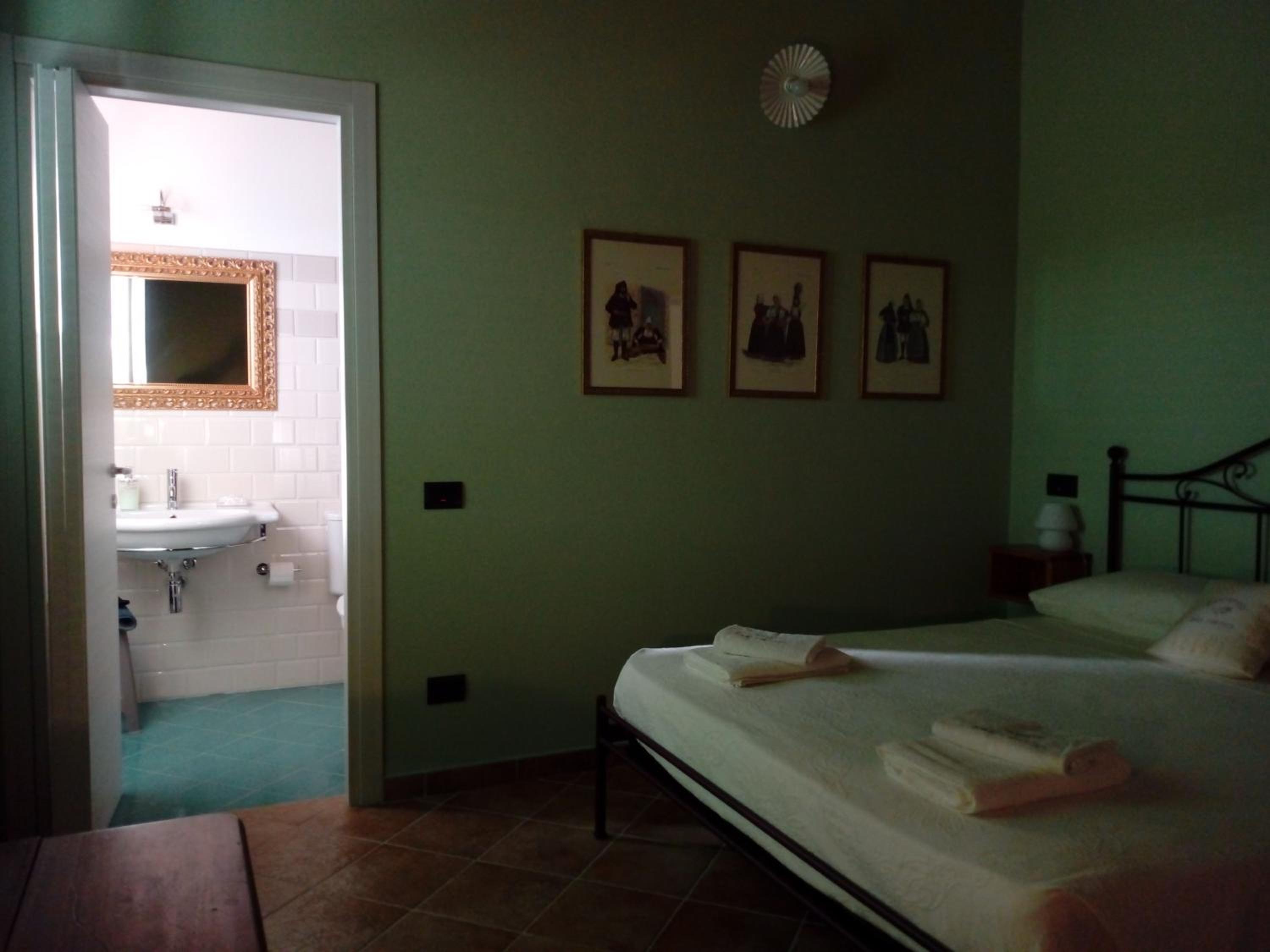 Photo 17