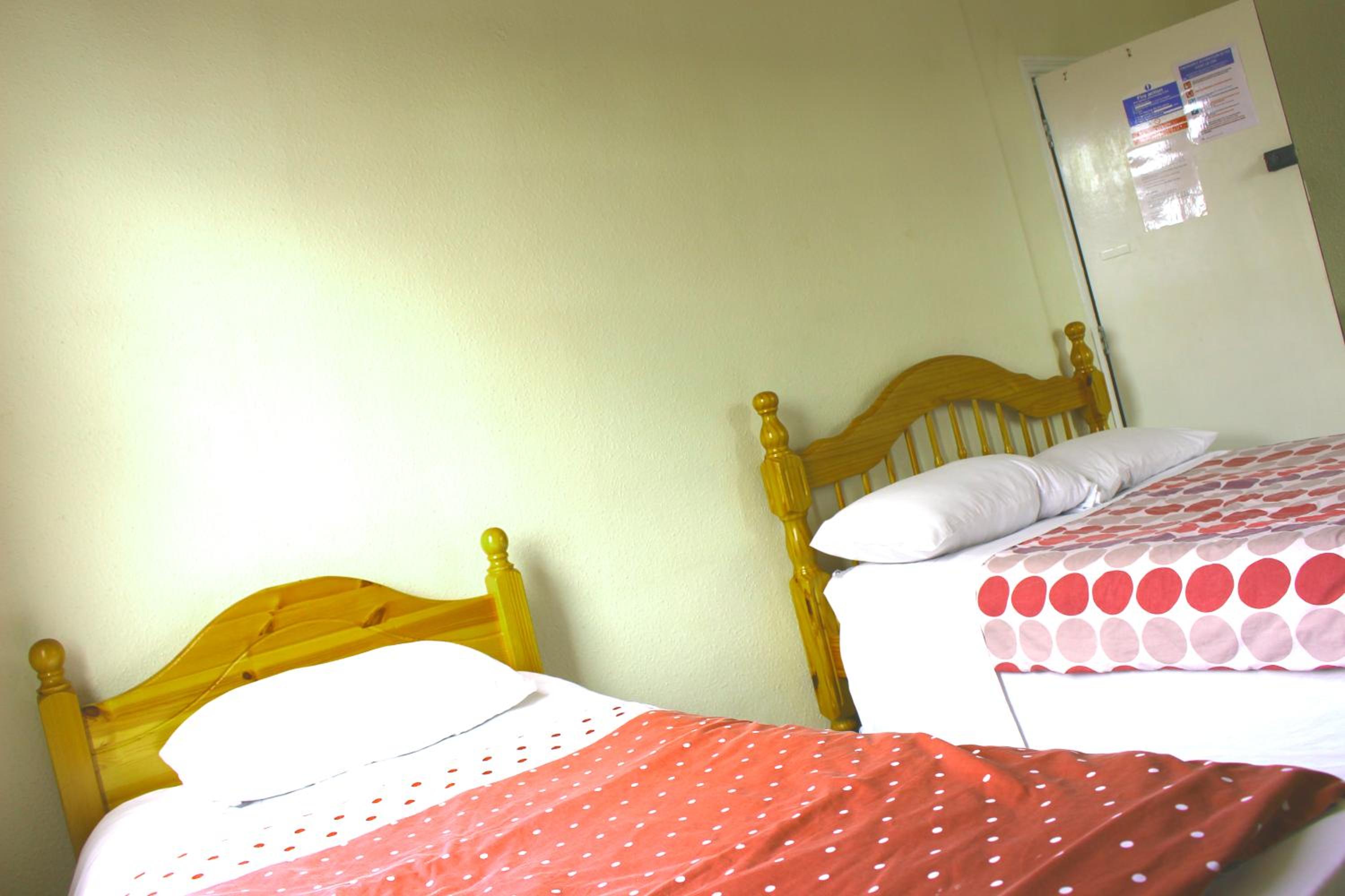 Leicester Vacations - Grafton House - Property Image 29