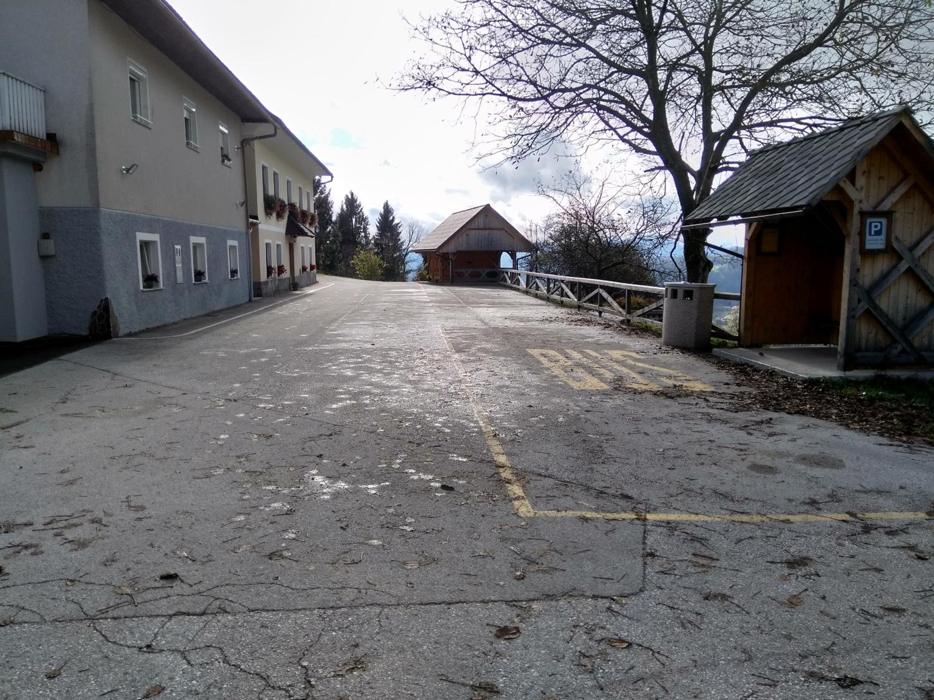 Photo 18