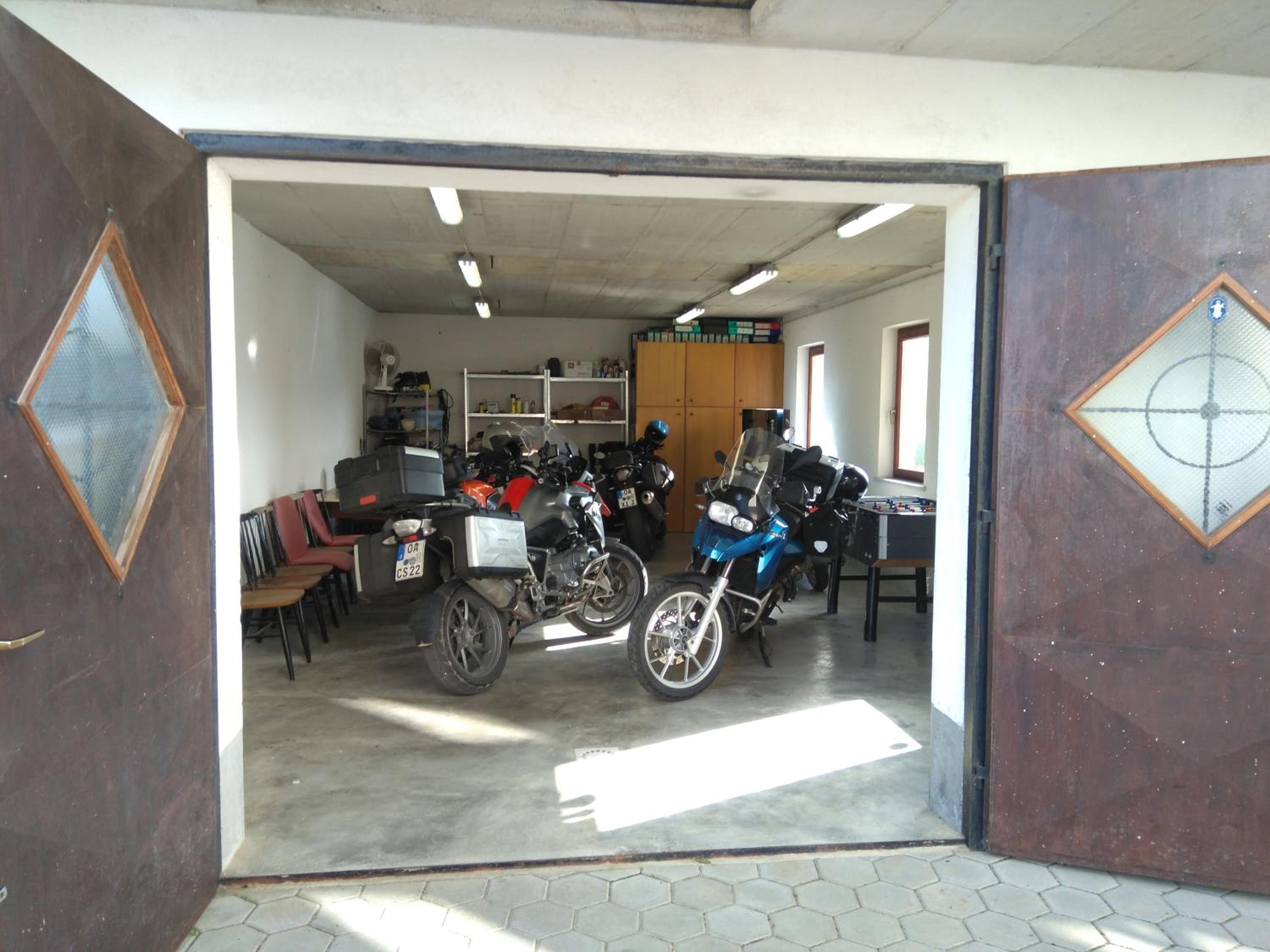 Photo 12