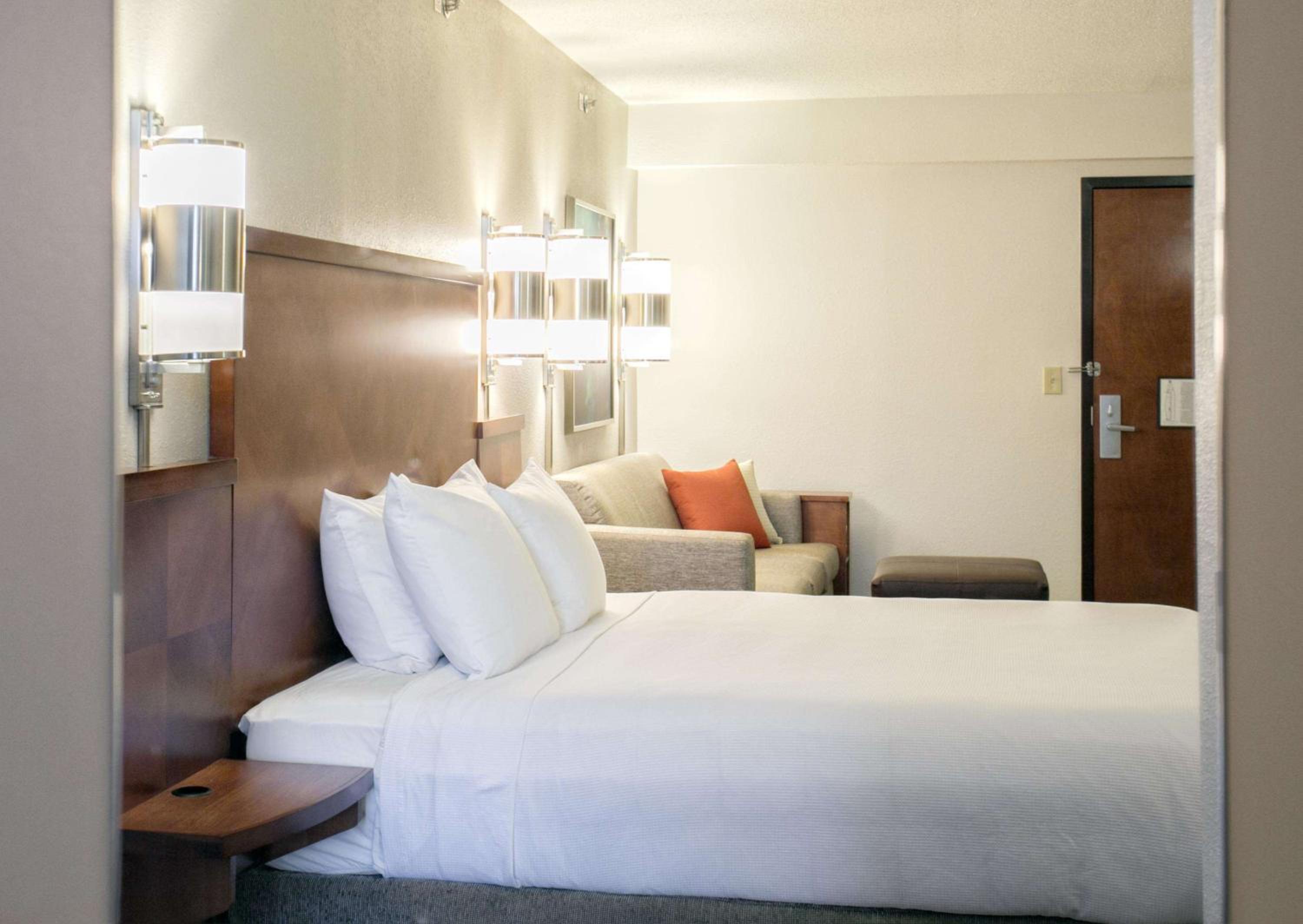 Franklin Vacations - Hyatt Place Nashville Franklin Cool Springs - Property Image 11
