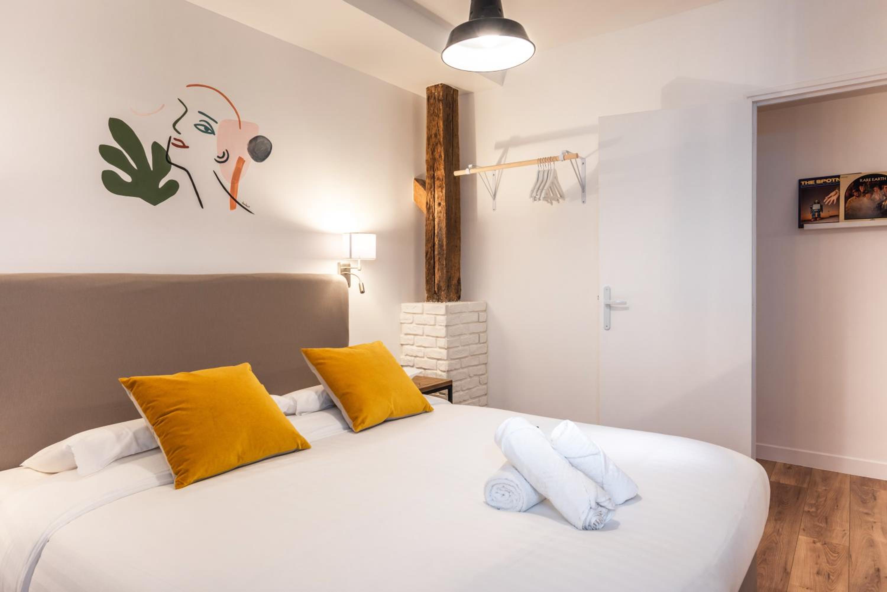 Design & New Loft in heart of Paris
