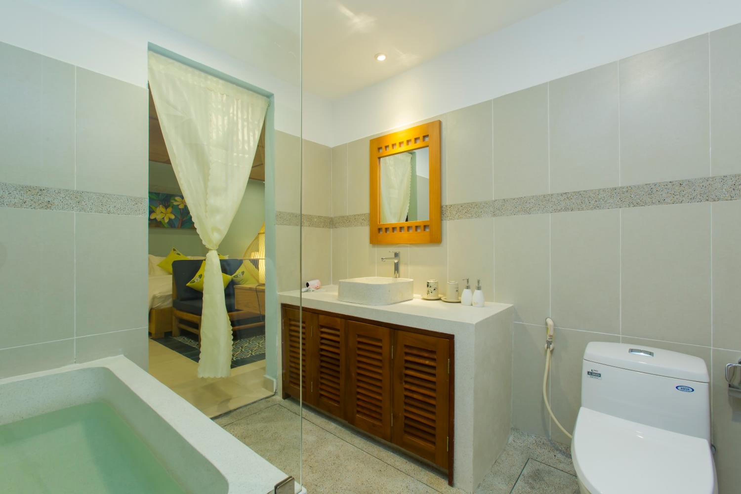 Villa De Campagne Hoi An- Boutique homestay with pool and family soul