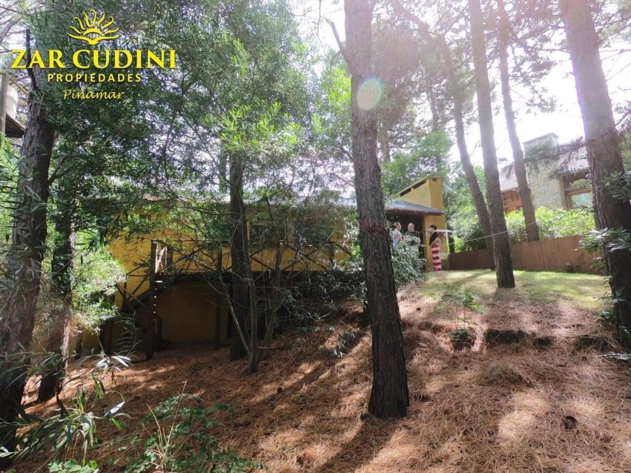 Casa completa en el bosque para 8 personas no aceptamos grupos de jovenes