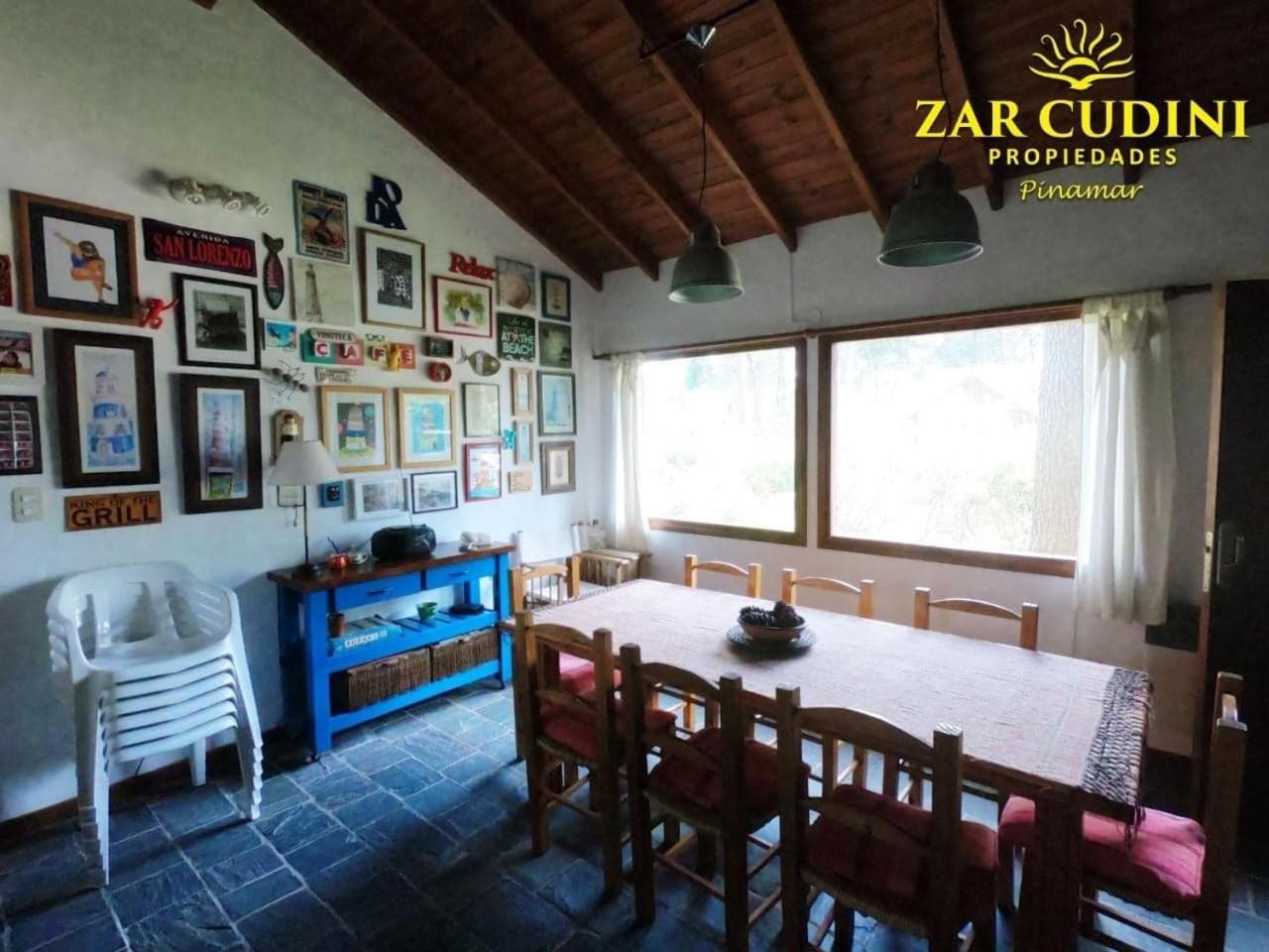 Casa completa en el bosque para 8 personas no aceptamos grupos de jovenes