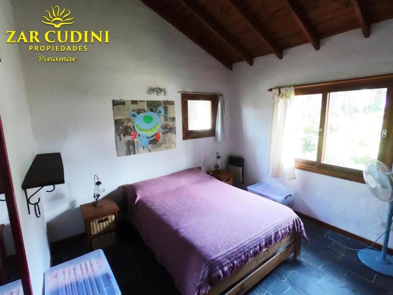 Casa completa en el bosque para 8 personas no aceptamos grupos de jovenes