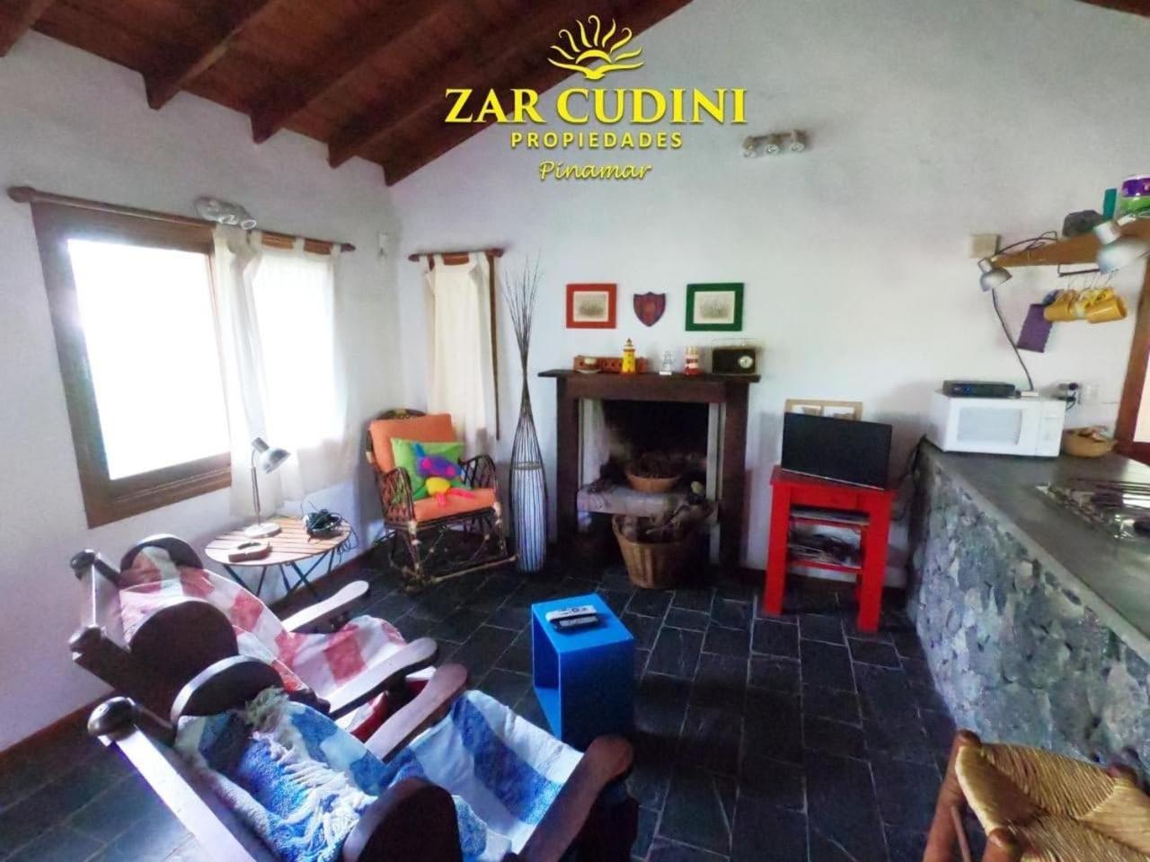 Casa completa en el bosque para 8 personas no aceptamos grupos de jovenes