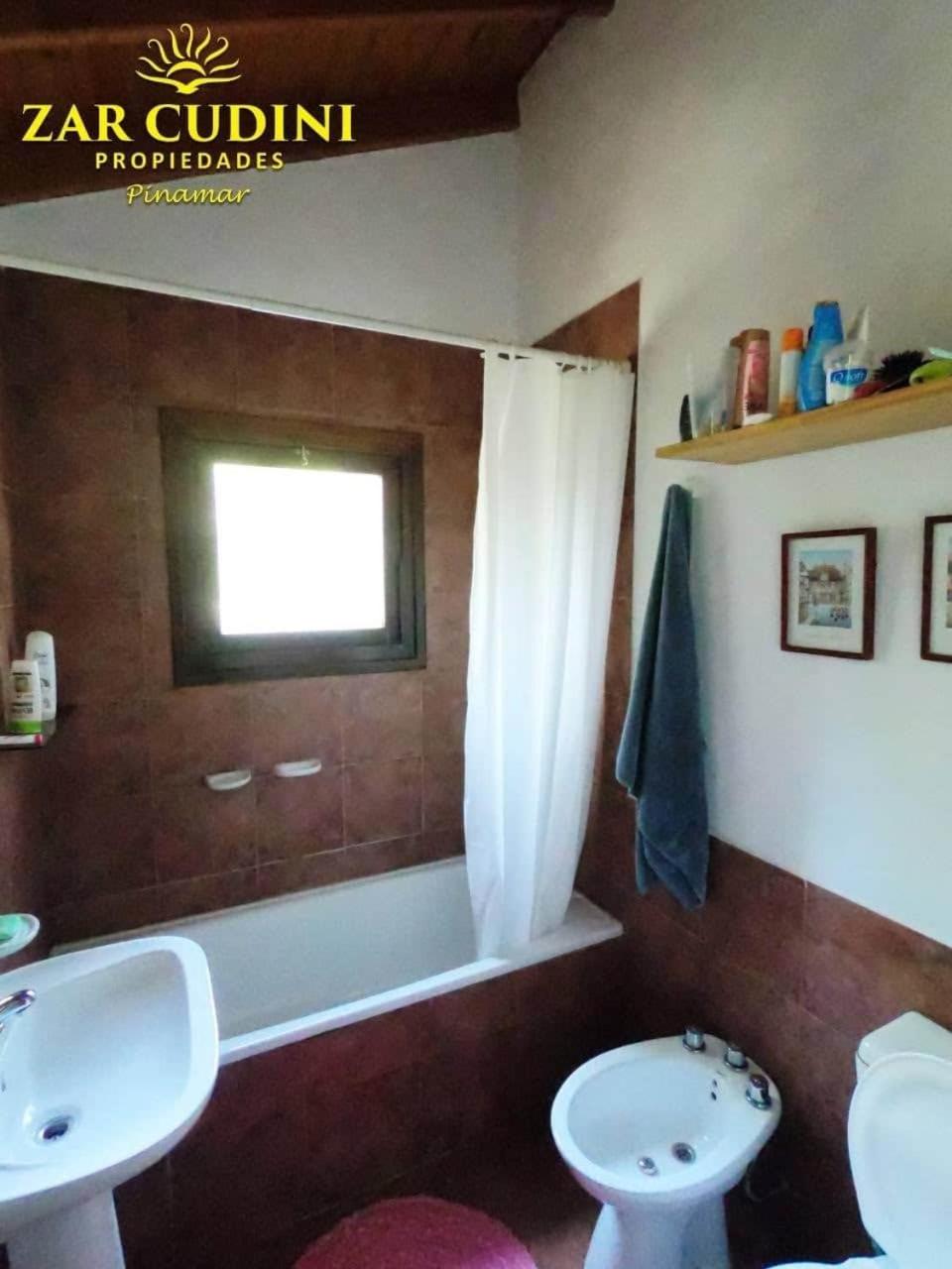 Casa completa en el bosque para 8 personas no aceptamos grupos de jovenes