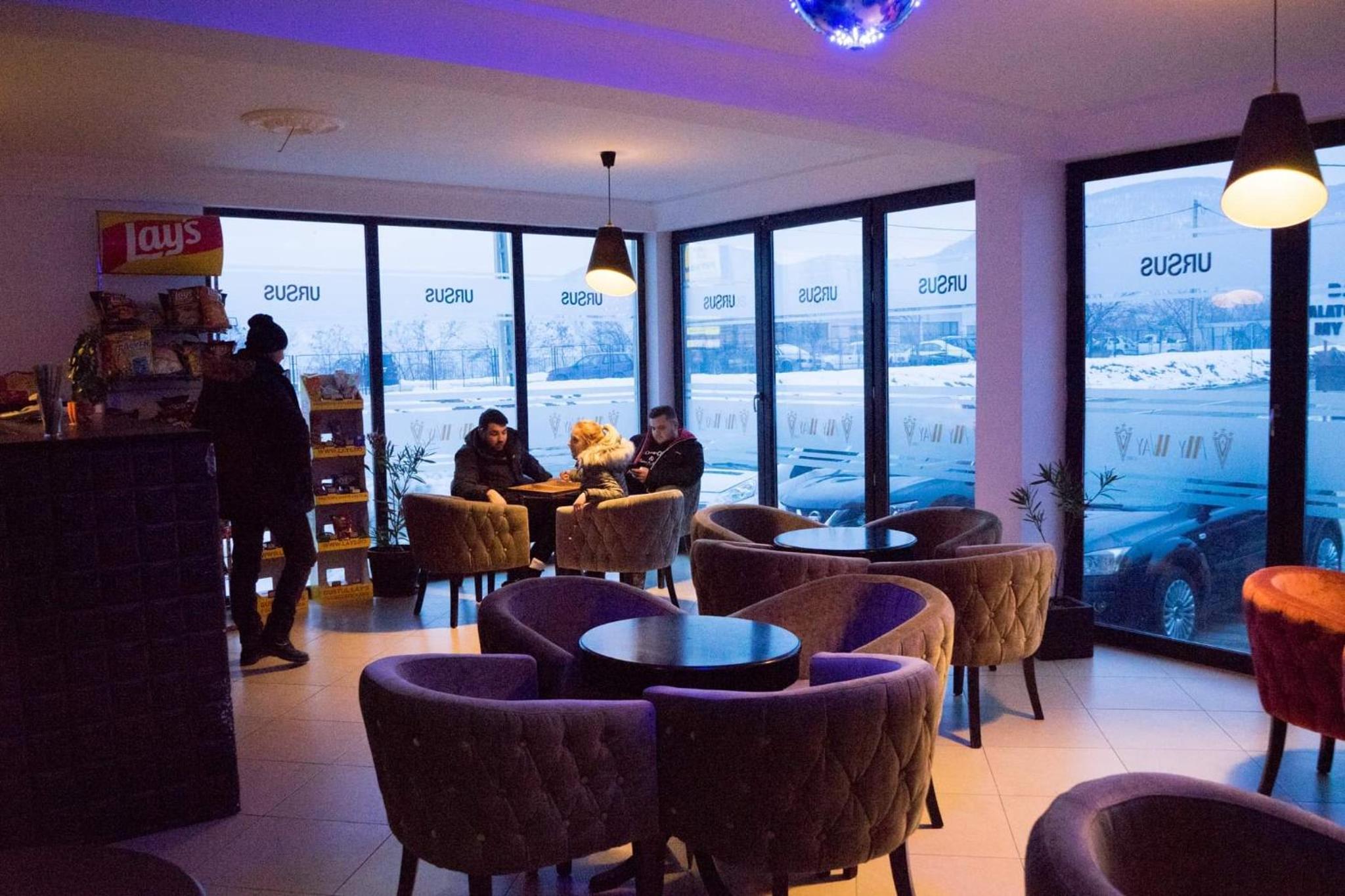 lounge