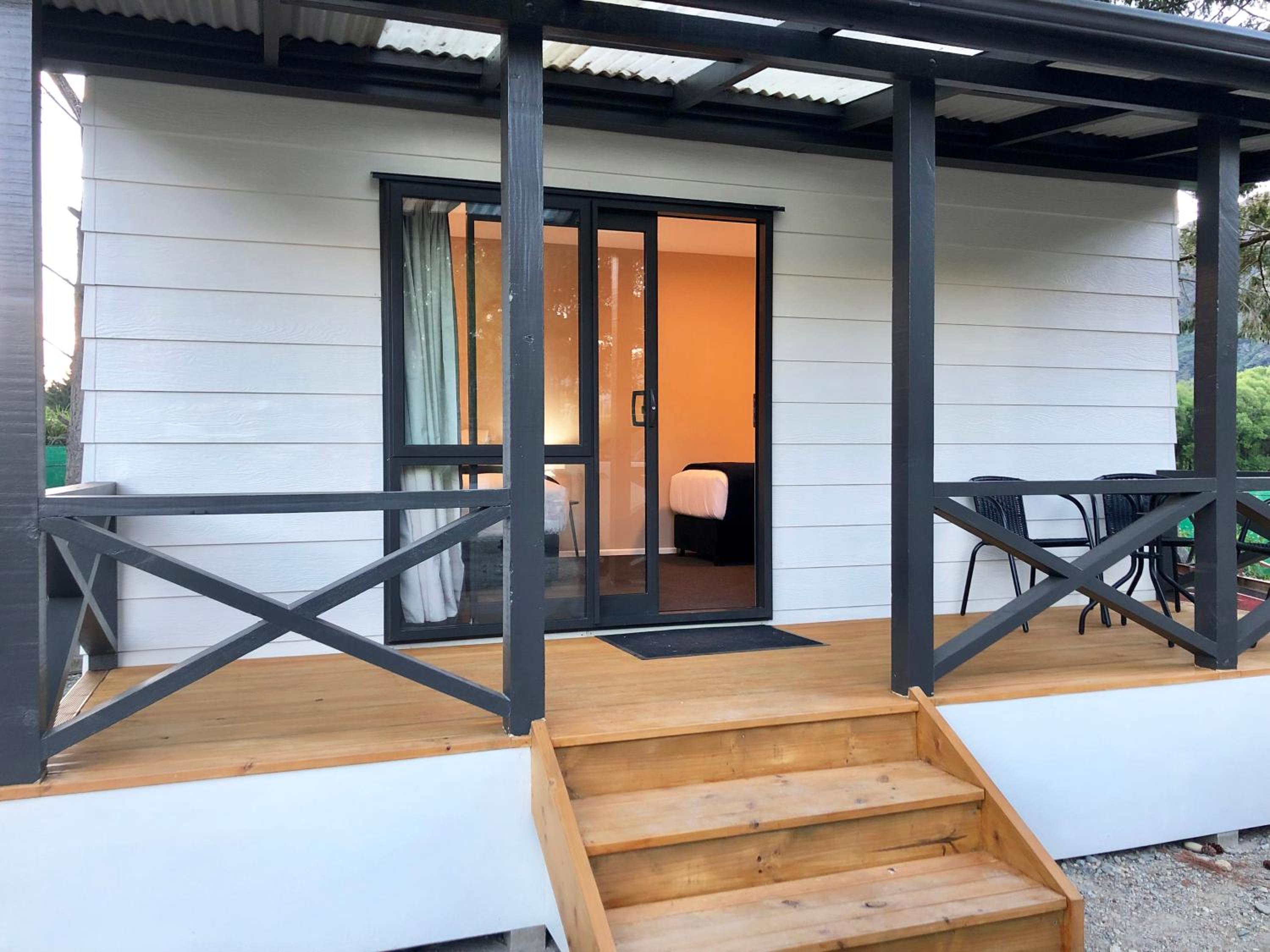 Kingston TOP 10 Holiday Park 38