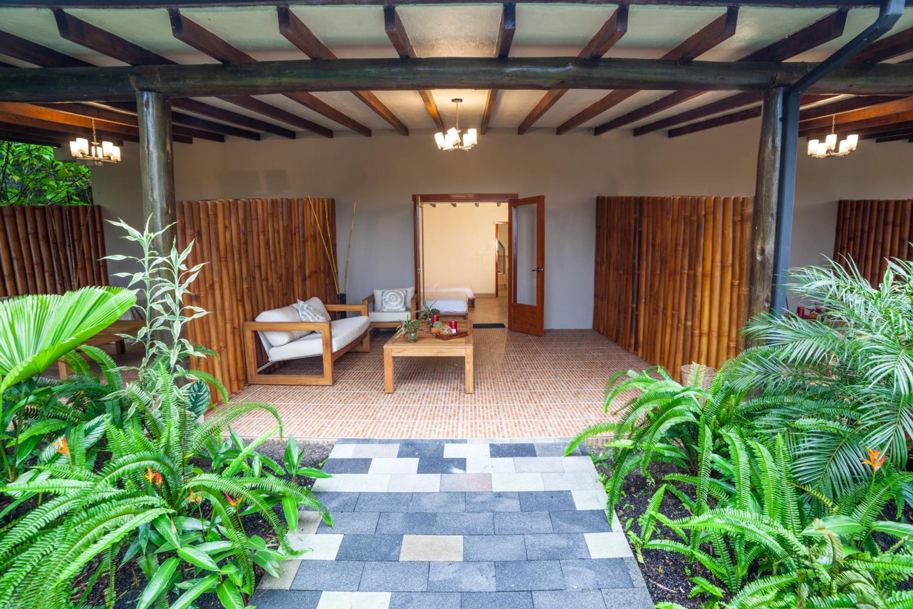 Kapari Natural Lodge & Spa