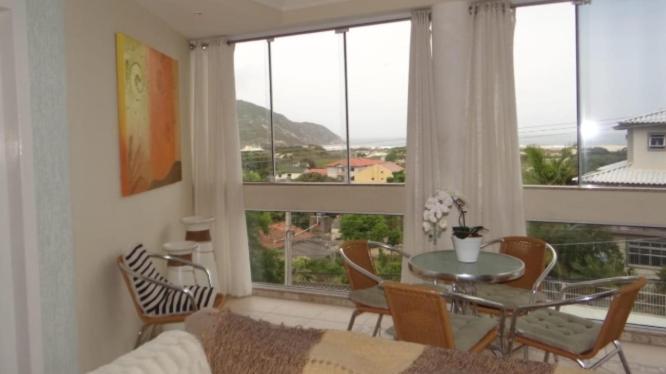 Apartamento com vista ao mar 0081