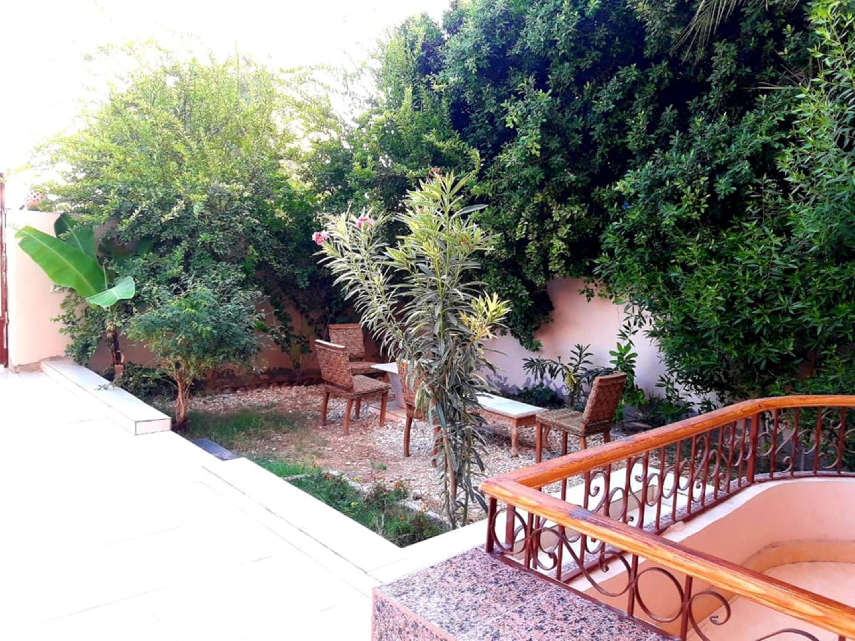 Luxor Plaza House