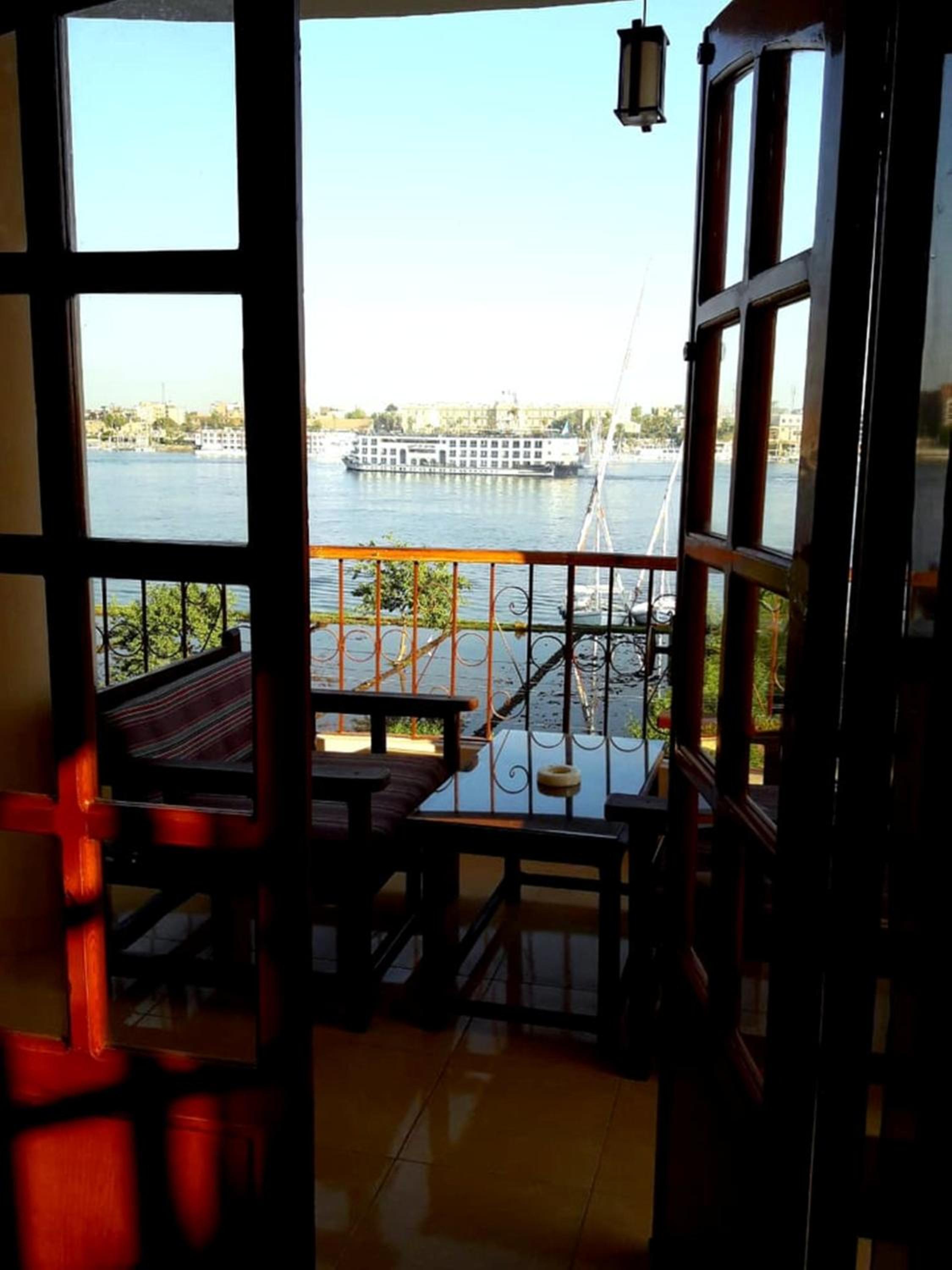 Luxor Plaza House