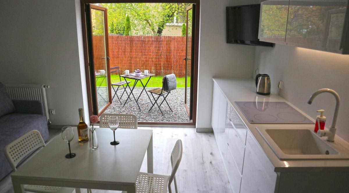 PlumTree Holiday Apartment view 3