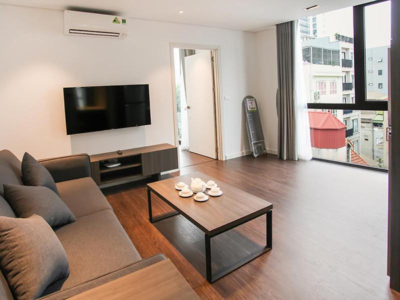 Hanoi Home 3 - Luxury Apartment in Tay Ho street