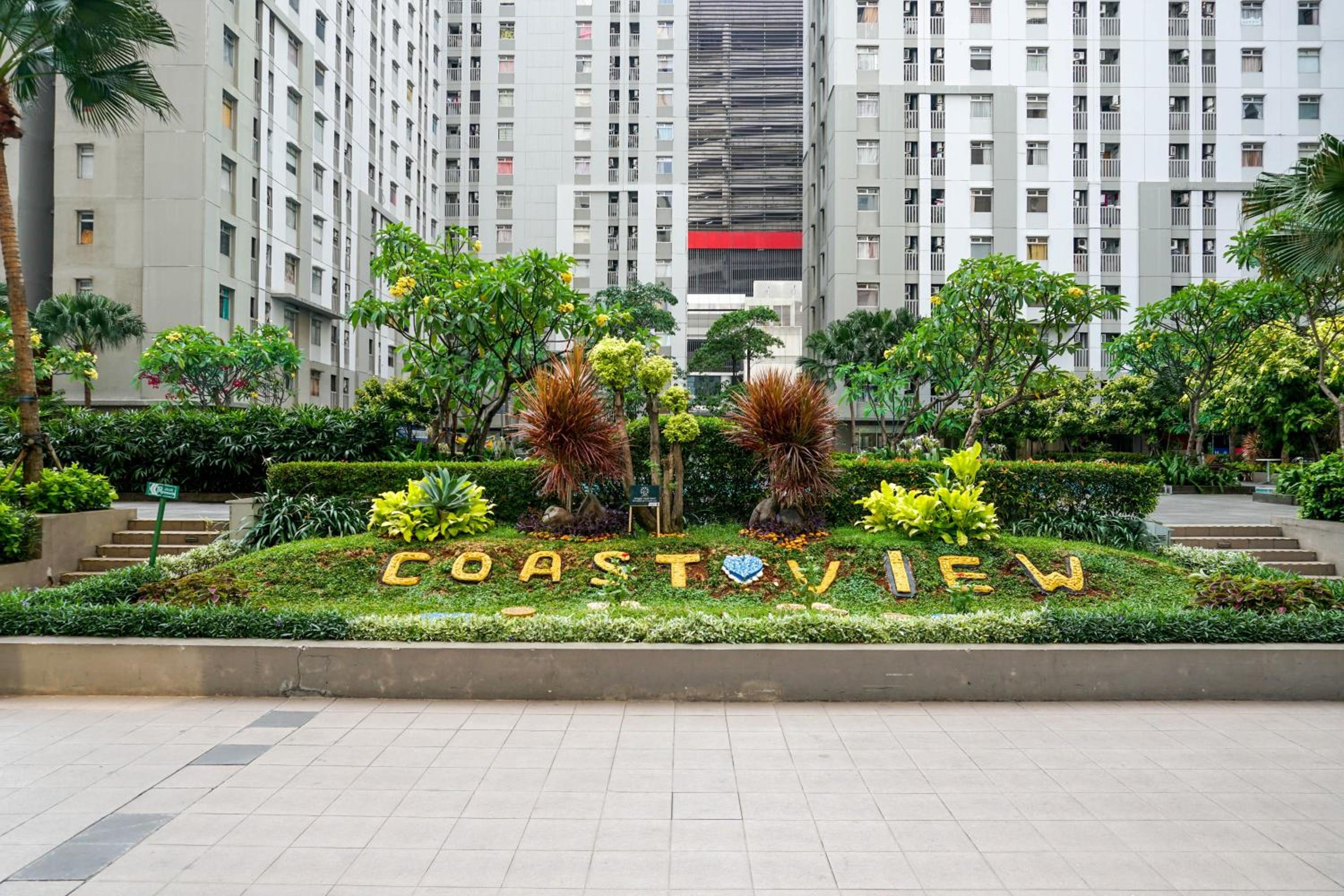 Comfortable Studio @ Green Bay Pluit Apartment By Travelio