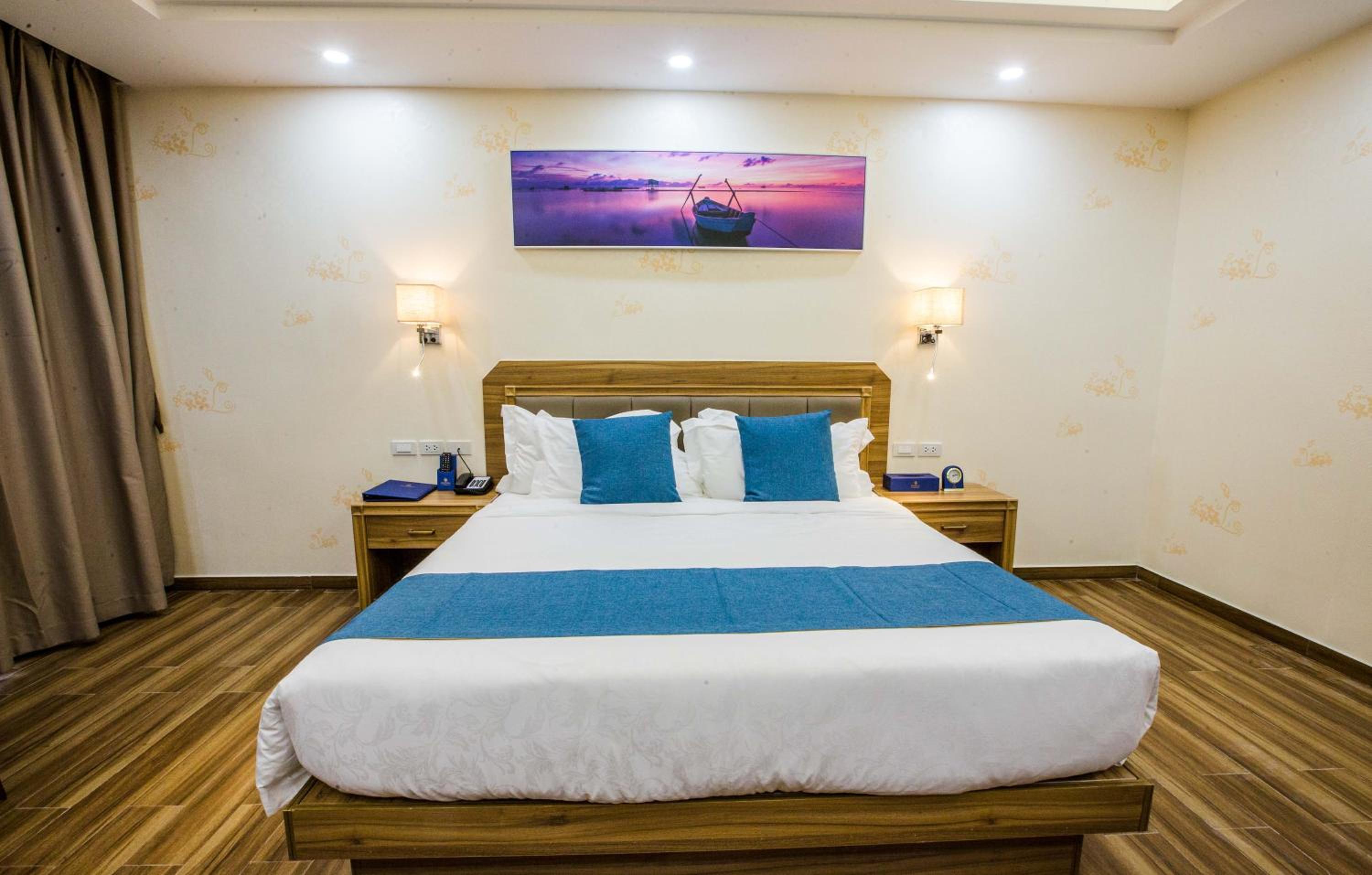 Costa Palawan Resort