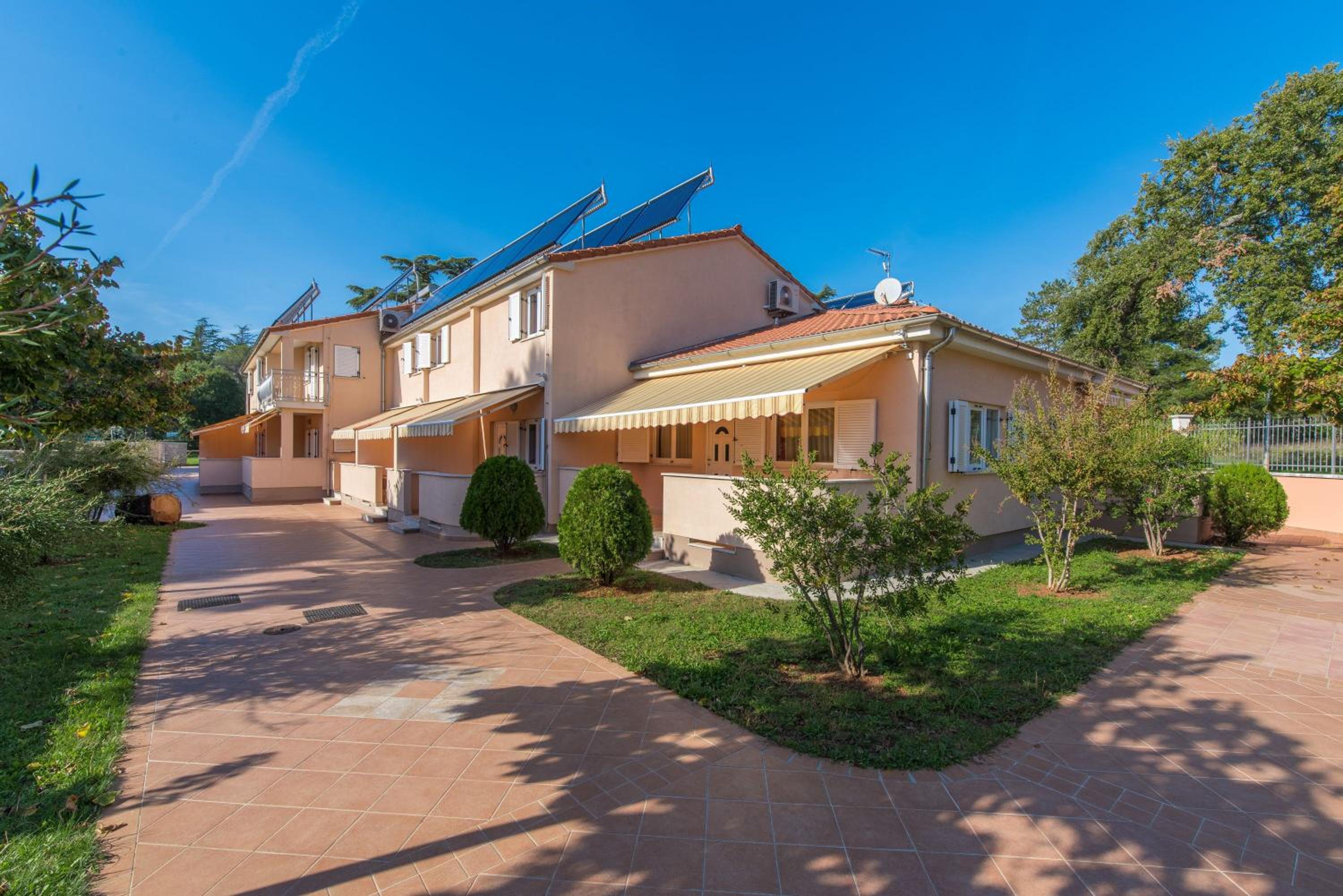 Apartments Materada Residence - Property Image 2