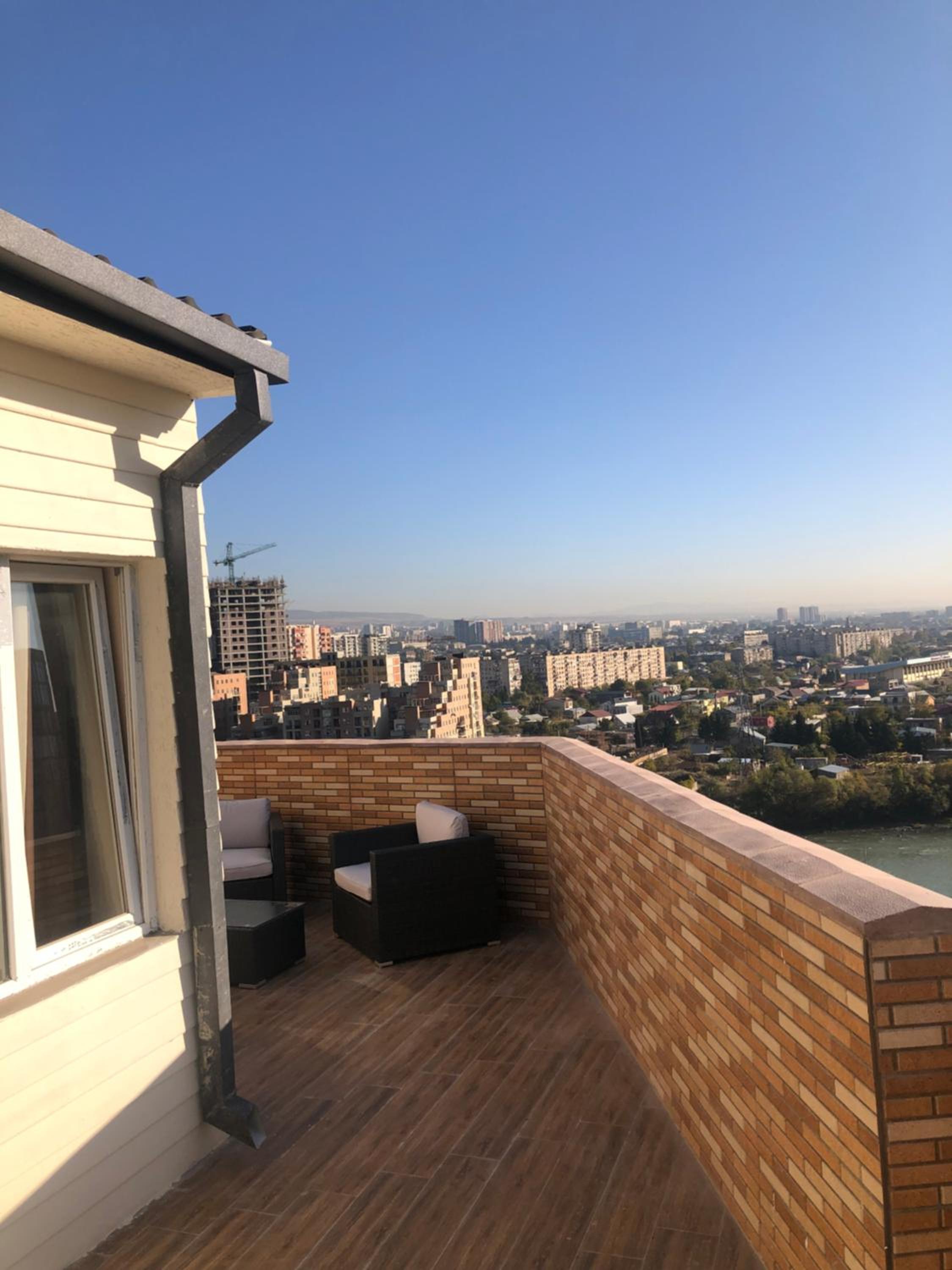Dona Palace Apartments view 3