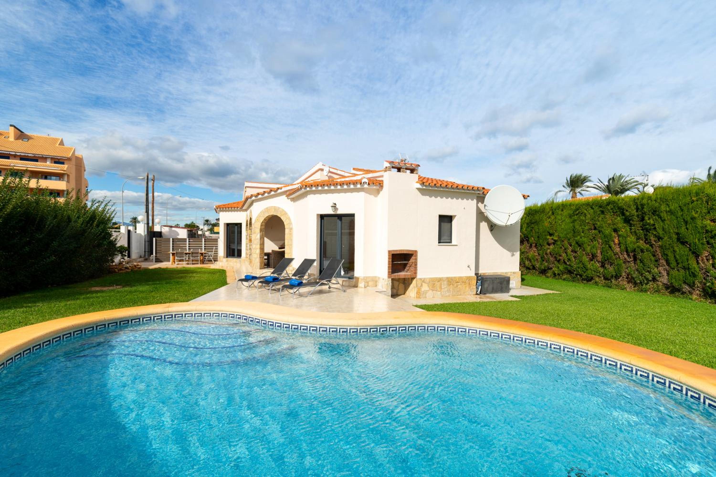 Casa Bot view 2