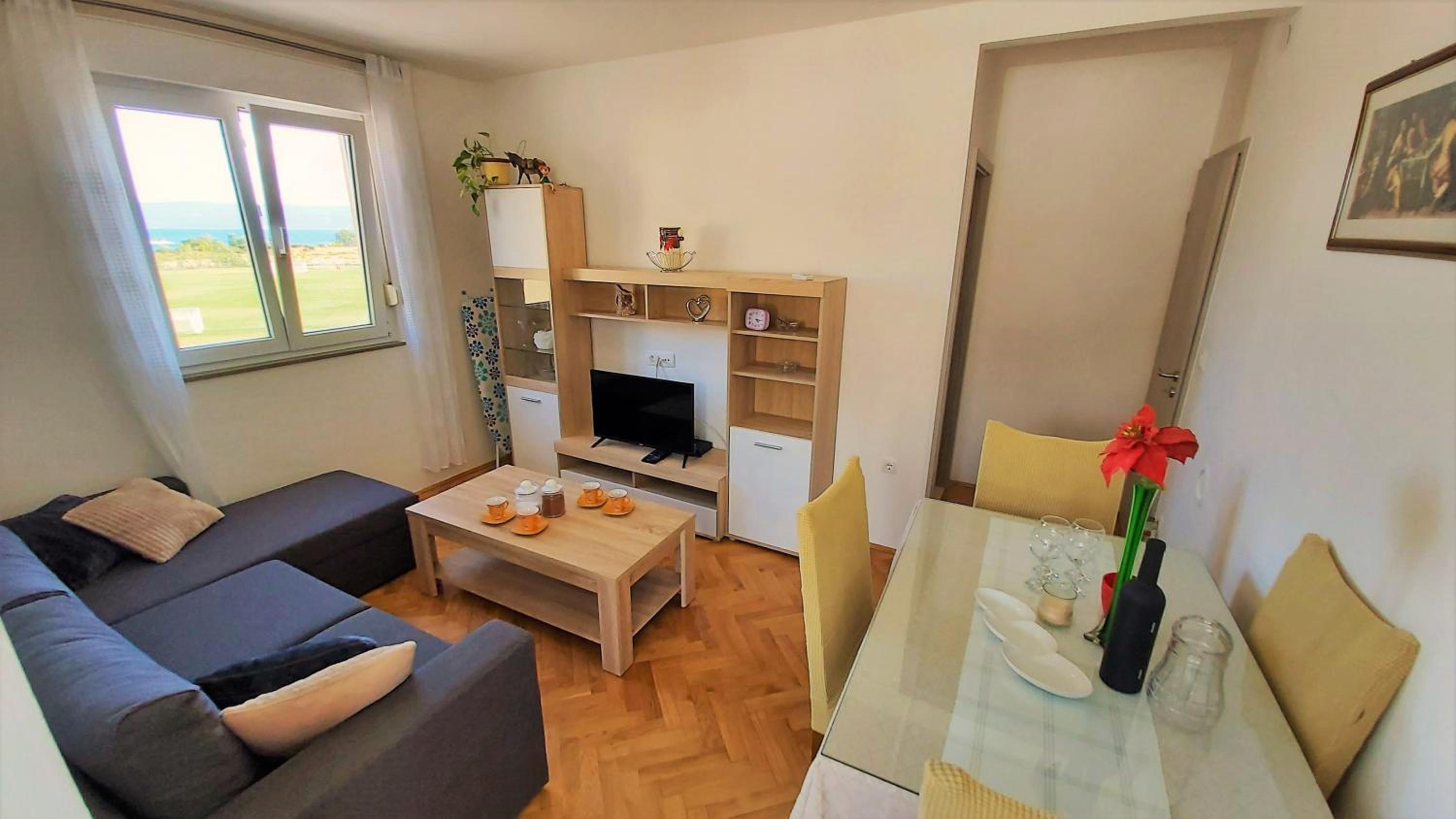 Apartment Ribnjak 10 view 2