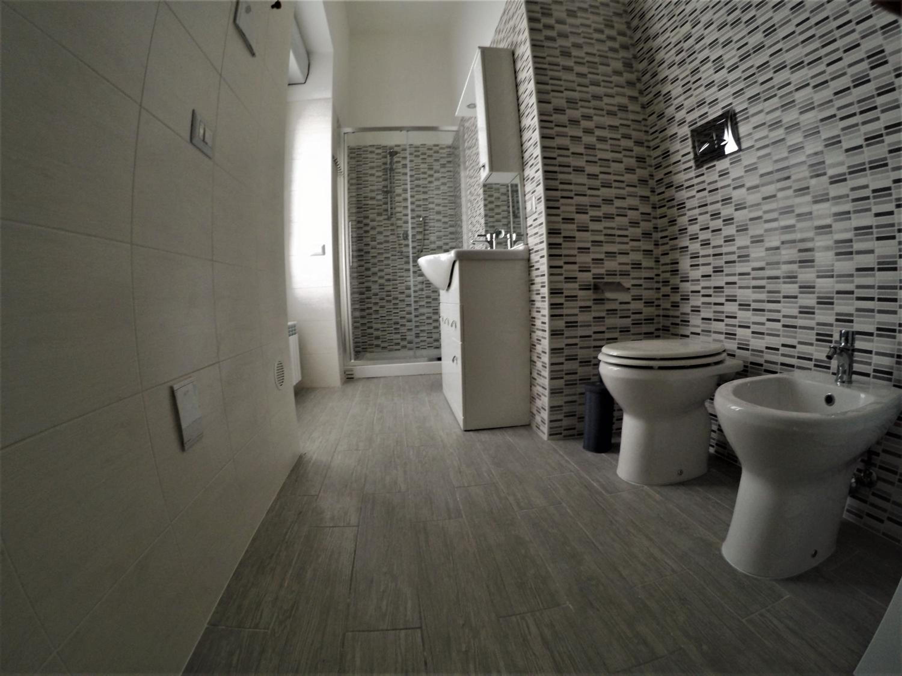 Photo 34