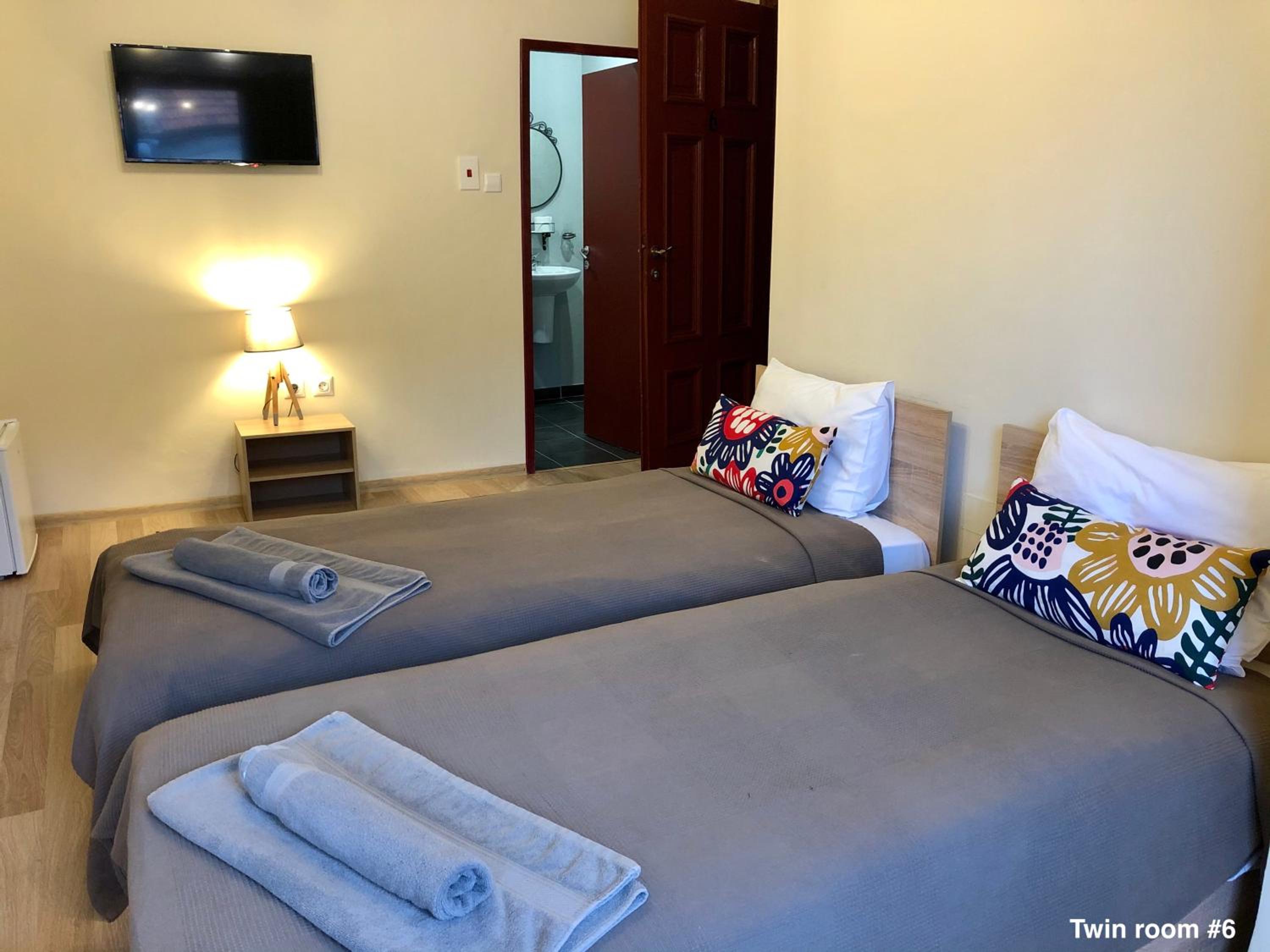 SKYLER GUEST HOUSE