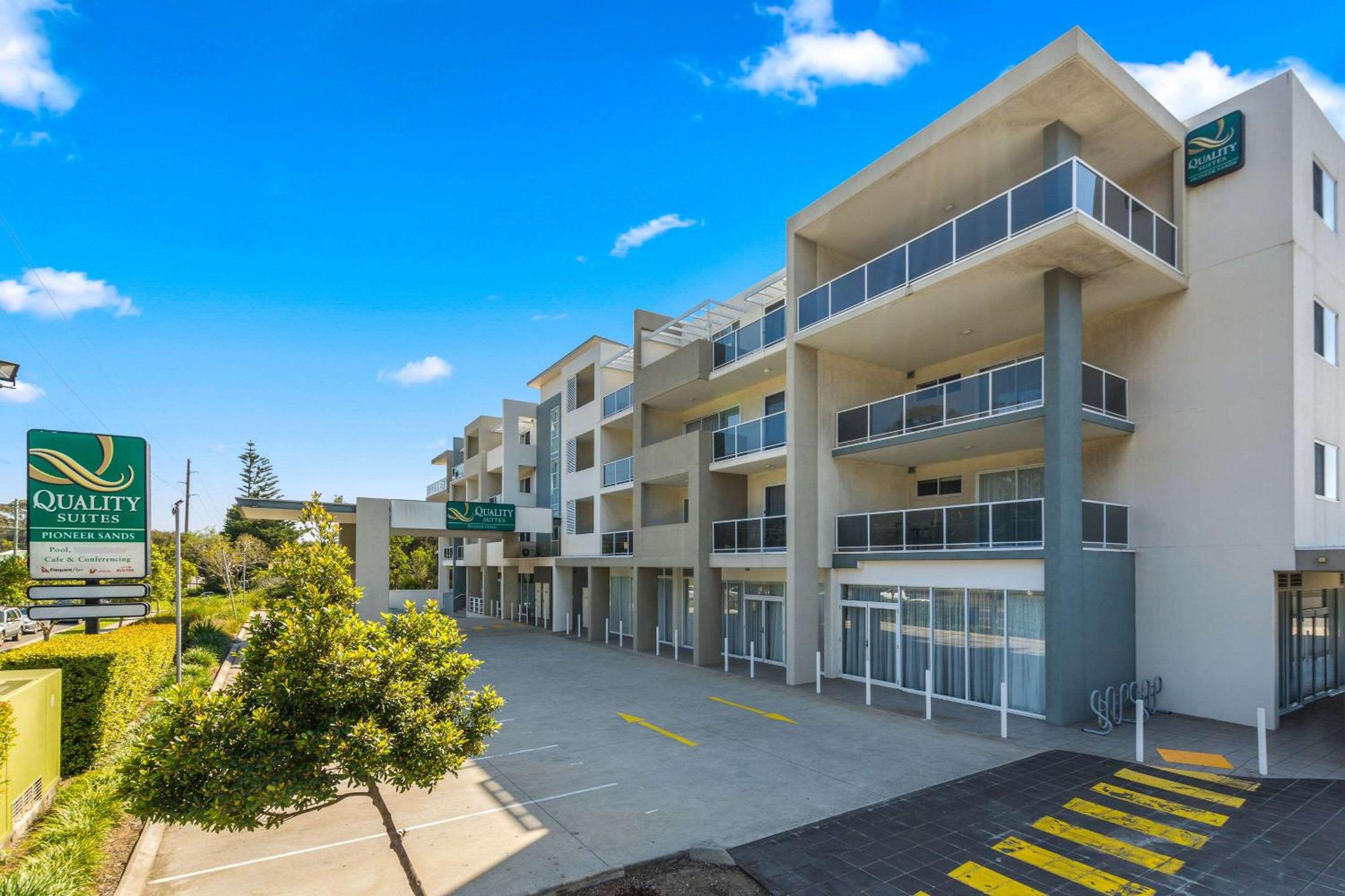 Wollongong Vacations - Quality Suites Pioneer Sands - Property Image 9