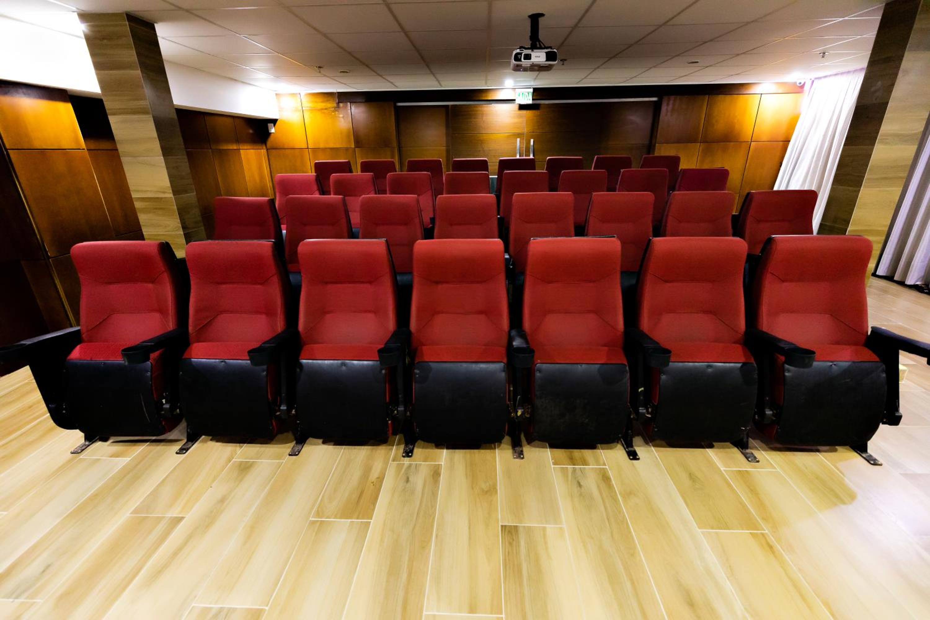 meeting & event spaces