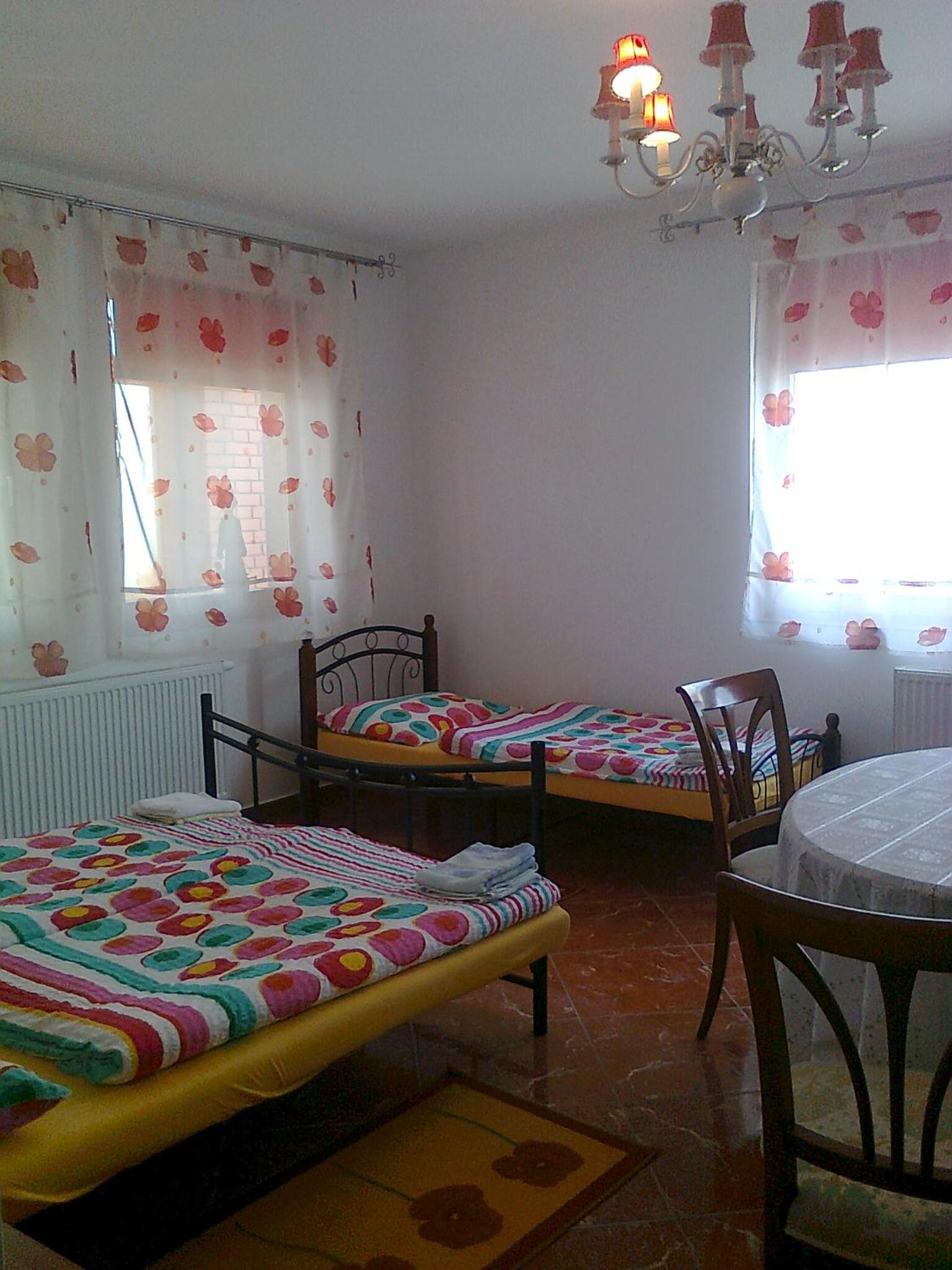 Photo 57