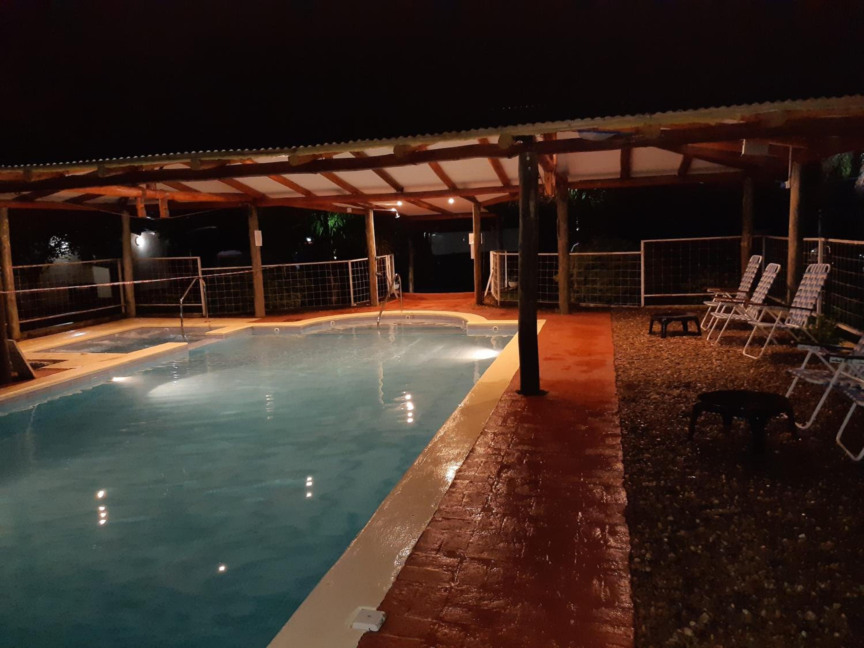 Hotel y Cabañas Dakota