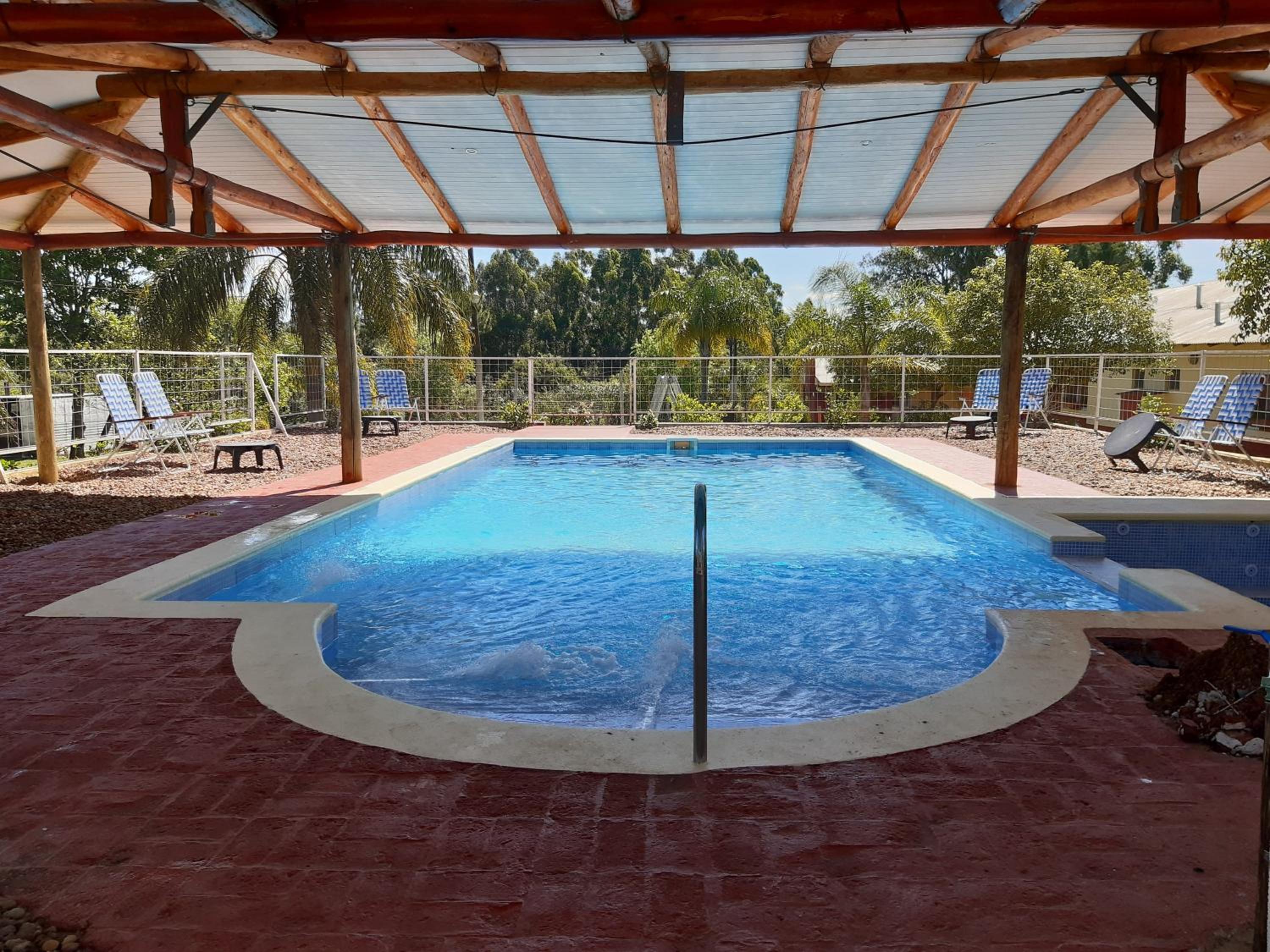 Hotel y Cabañas Dakota