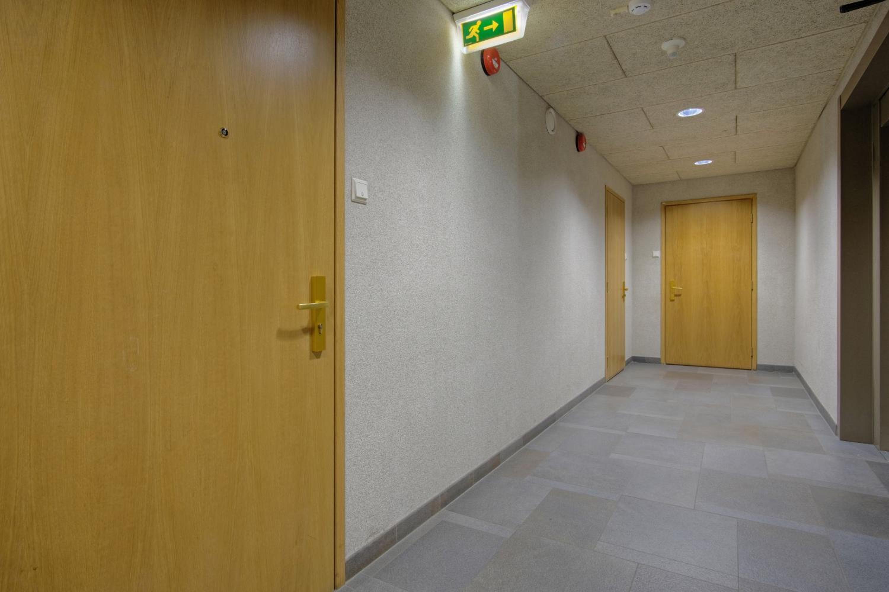 Studio apartment in quiet heart of everything