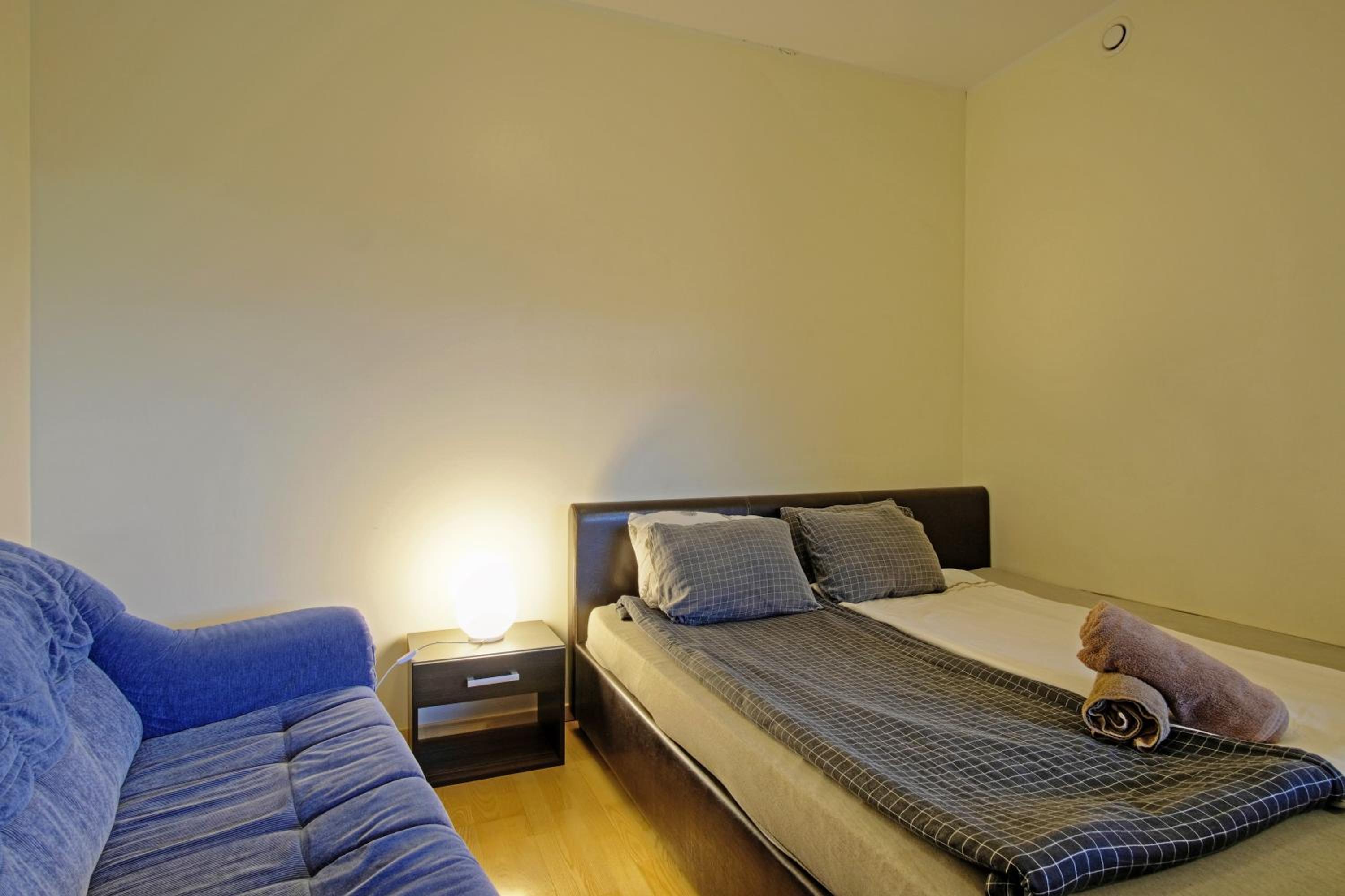 Studio apartment in quiet heart of everything