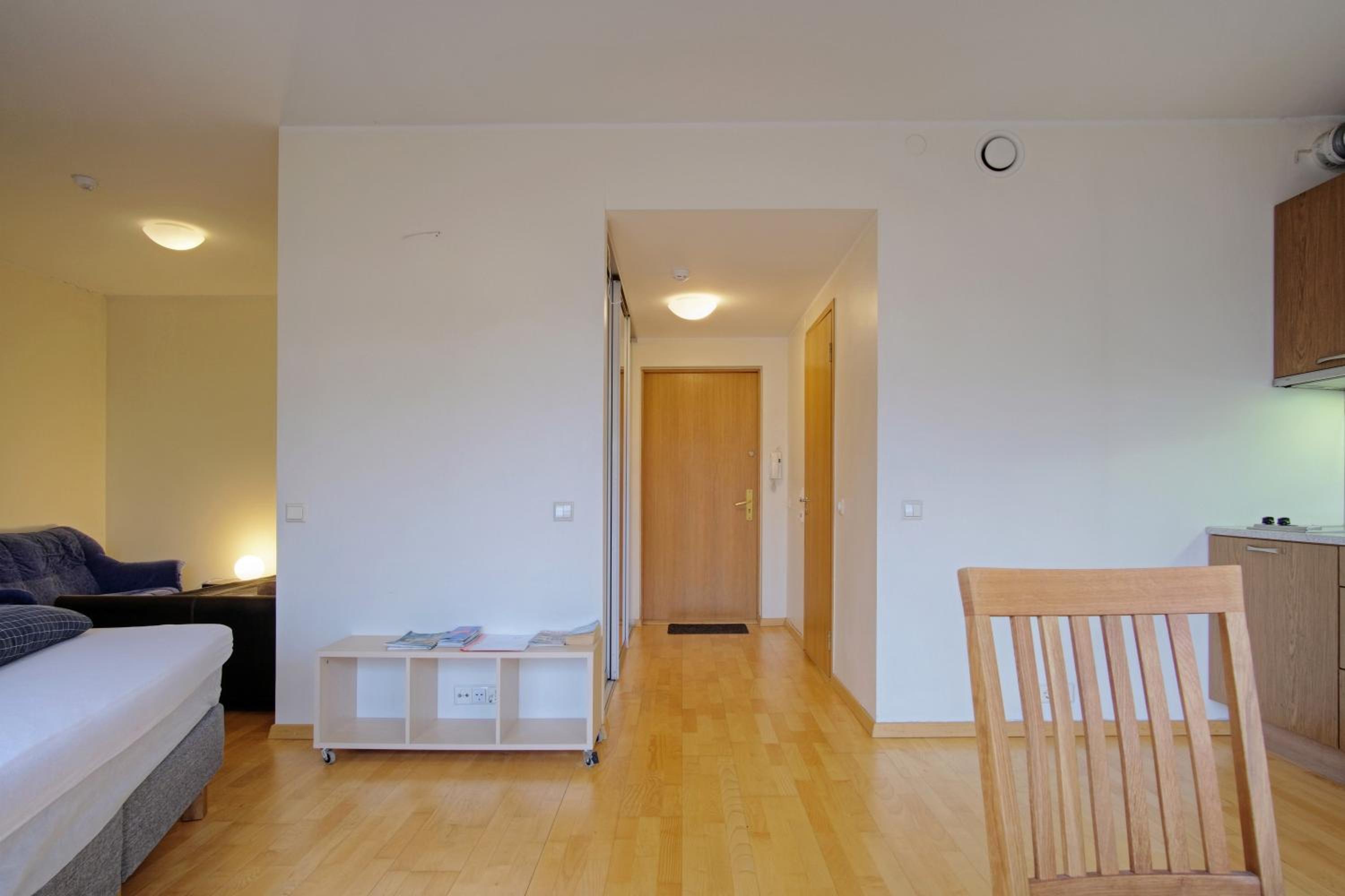 Studio apartment in quiet heart of everything