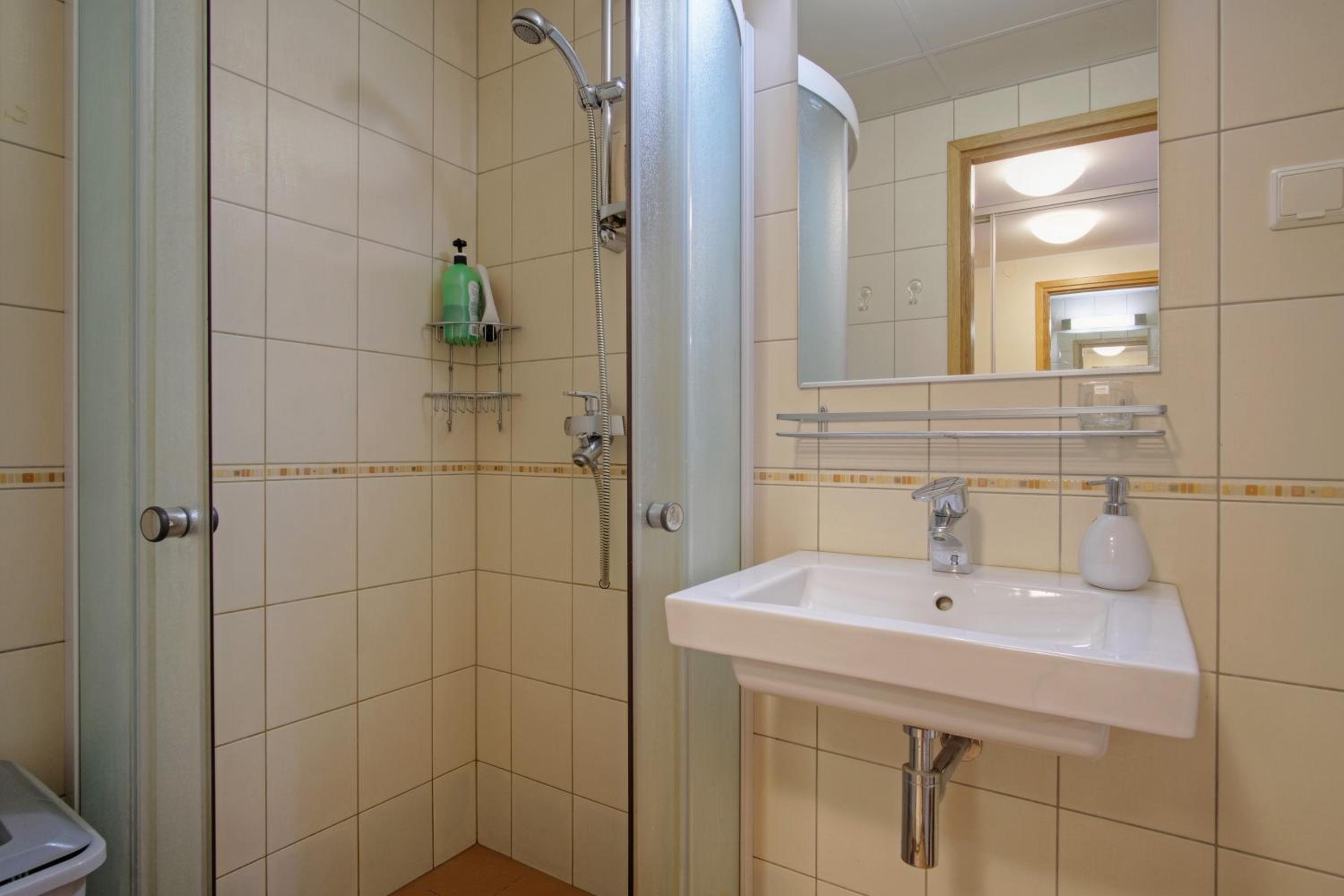 Studio apartment in quiet heart of everything