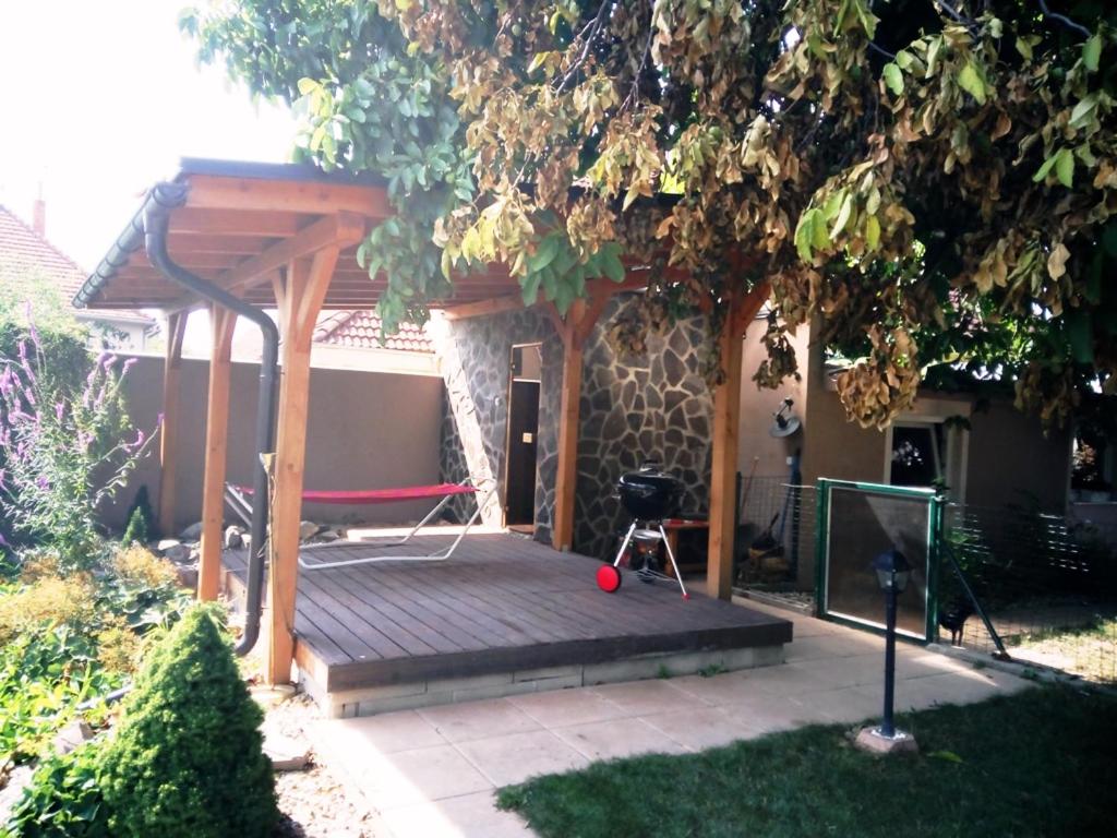 Photo 34