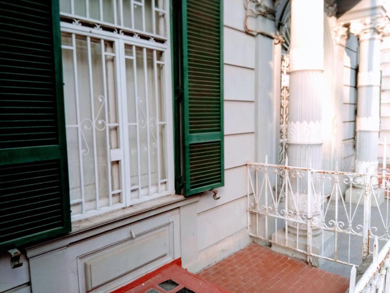 L'Atelier Vedi Napoli ai tuoi piedi