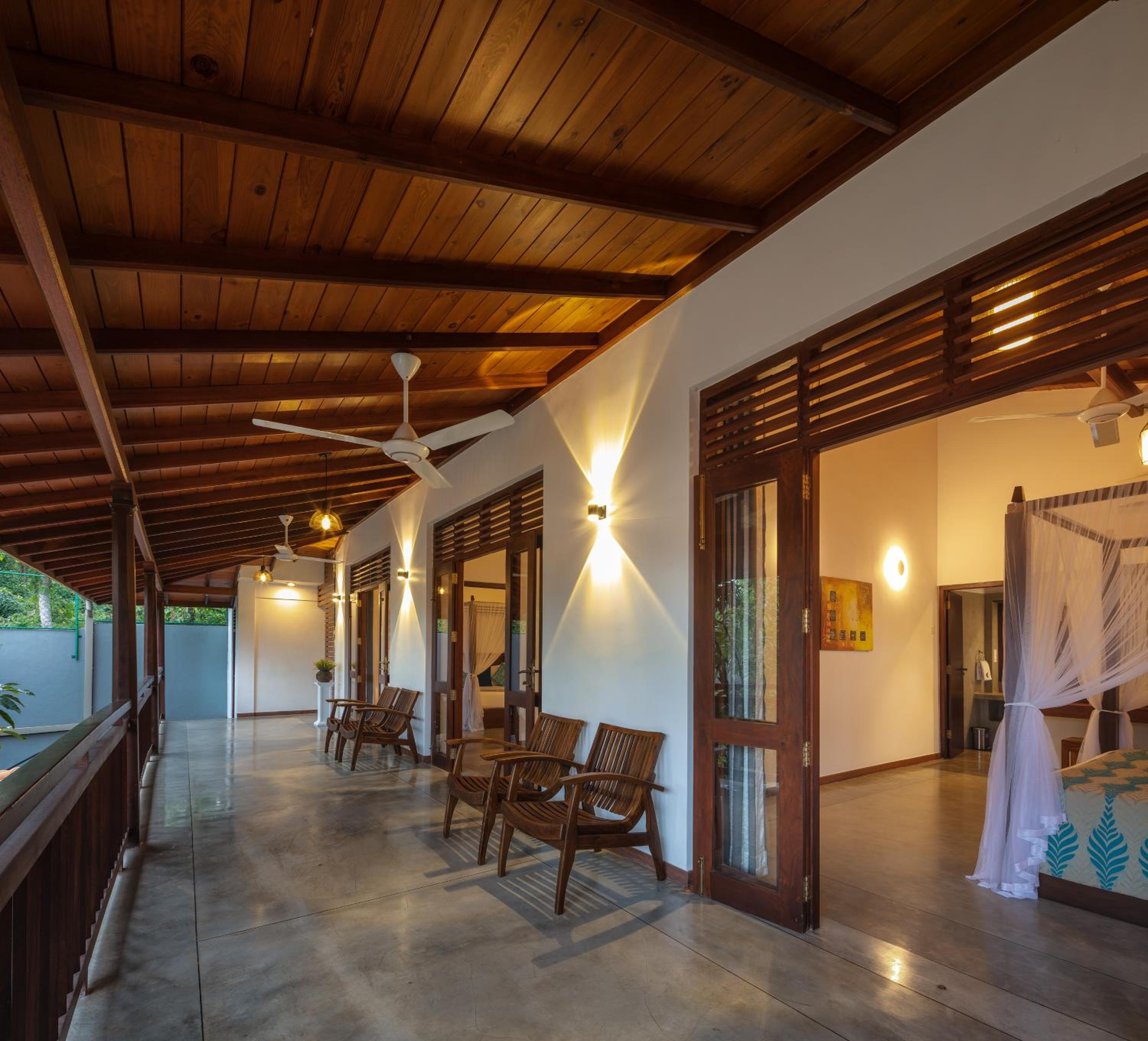 Ballarat Luxury Villa - Hikkaduwa