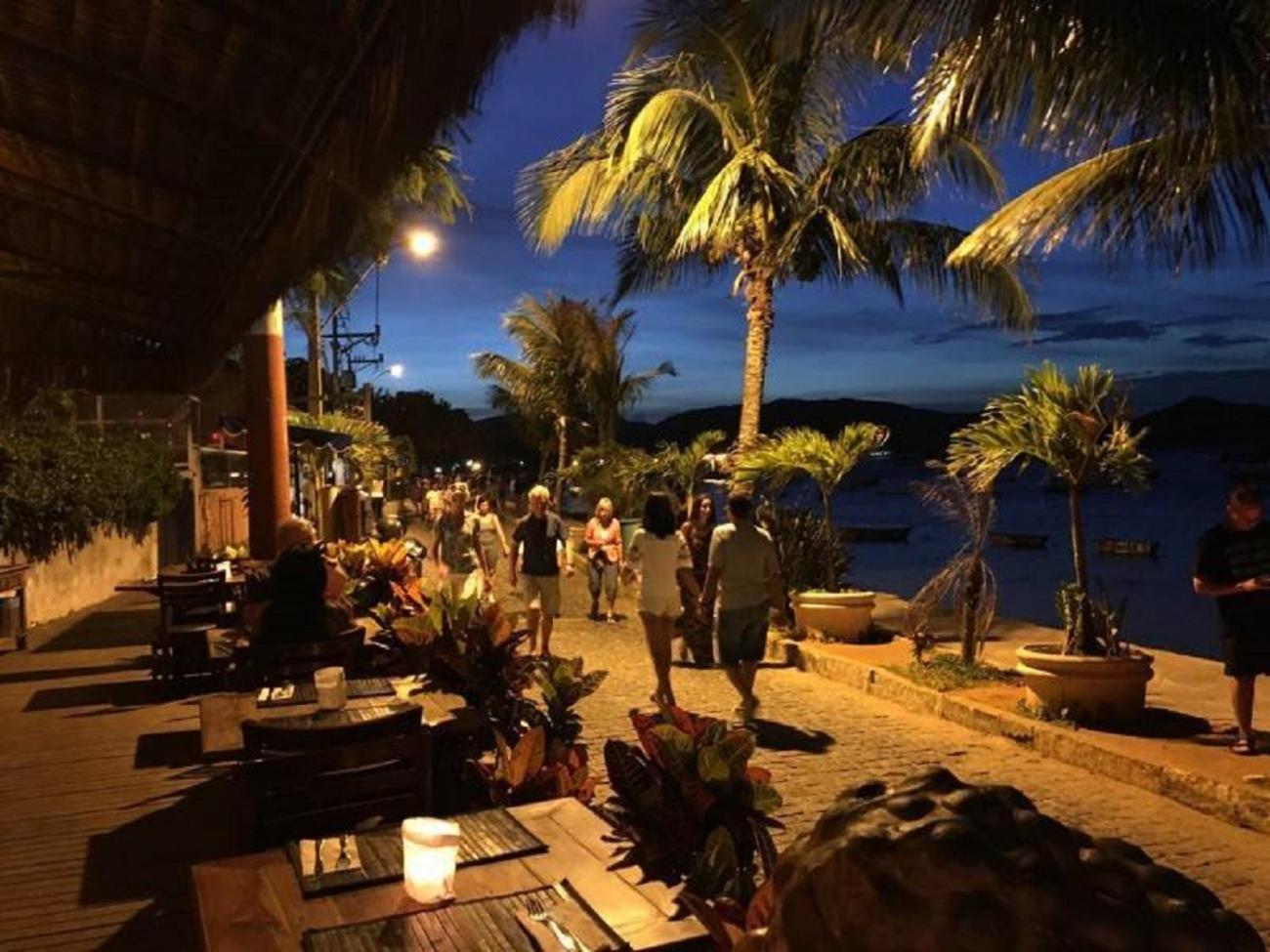Pousada Ferradura Beach