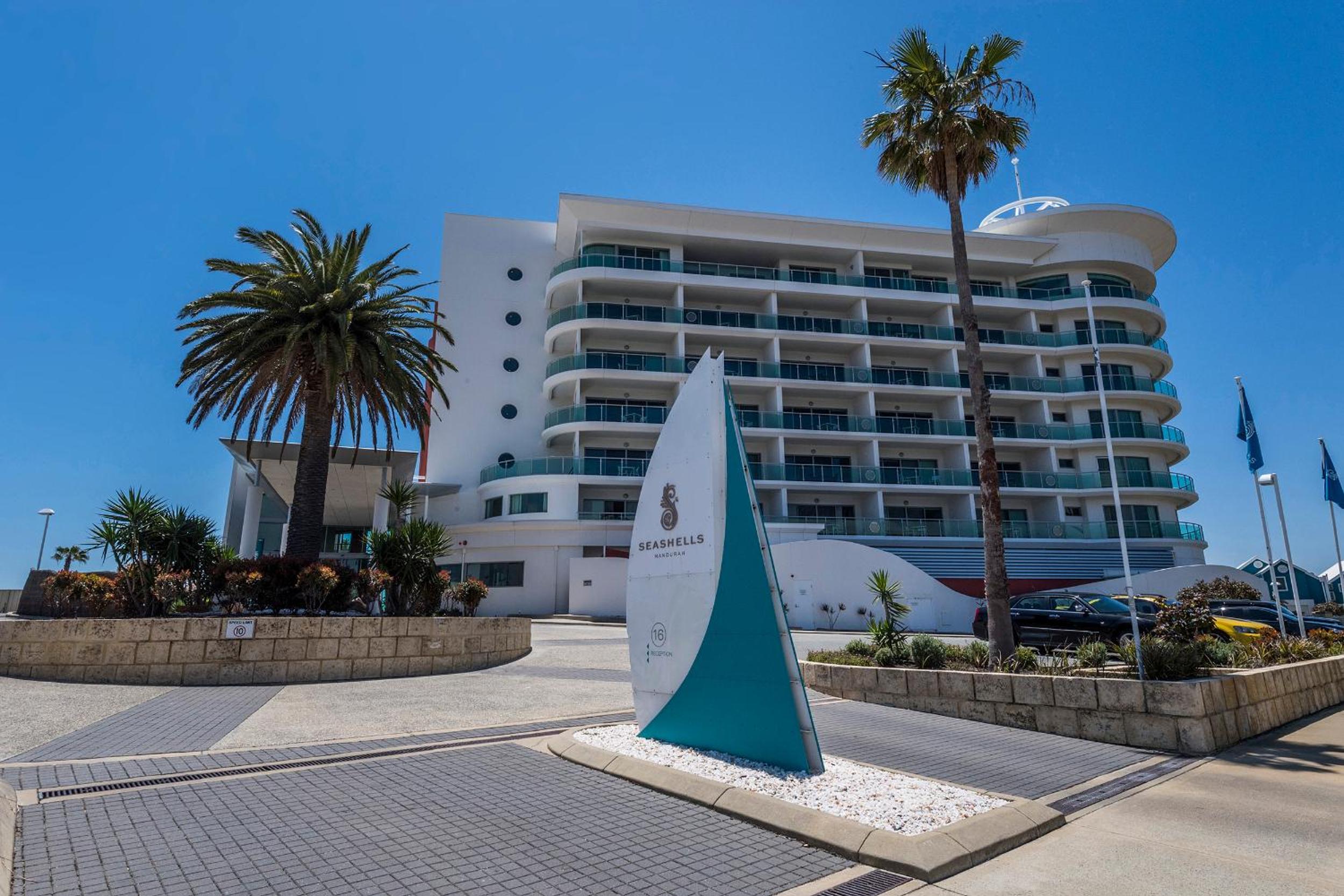 Hotel A 406 Fantastic Ocean Beach And Marina View Apt - Mandurah