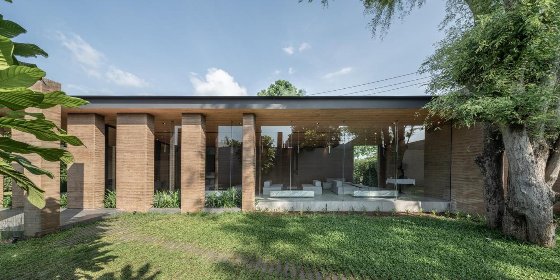 Hotel Tara Villa - Image 1