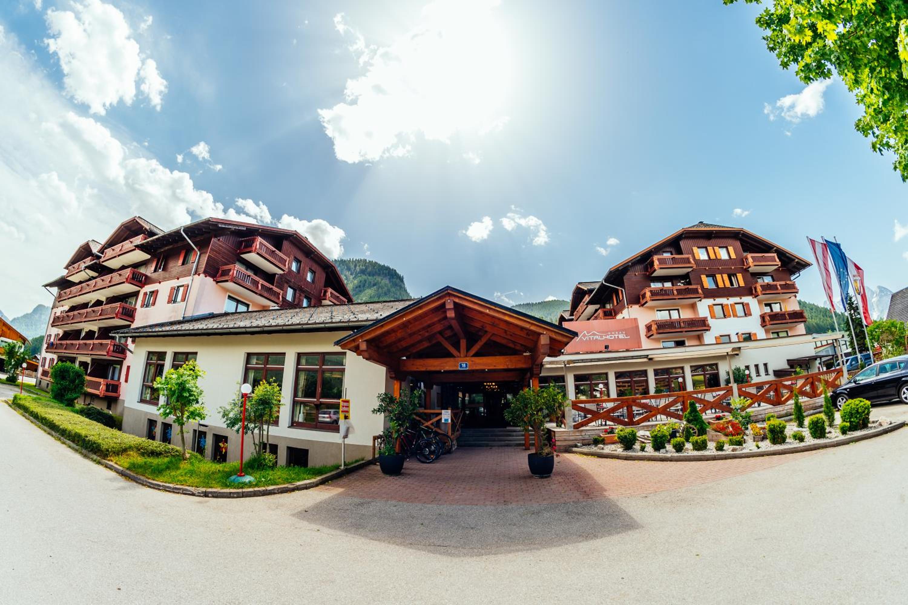 Alpine Studio with Indoor Pool & Spa included - 10 min from Hallstatt view 4