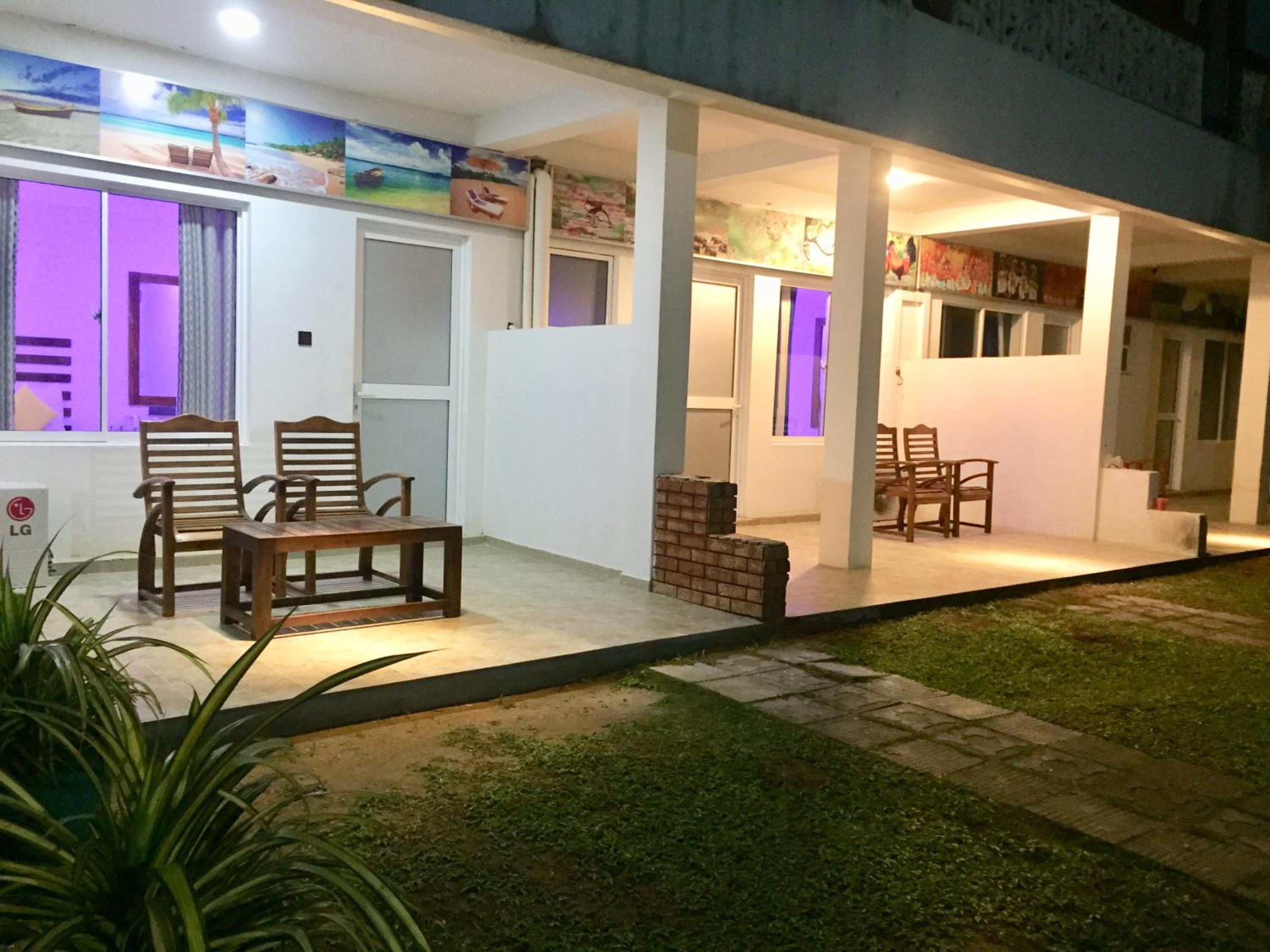 Thisara Guest House