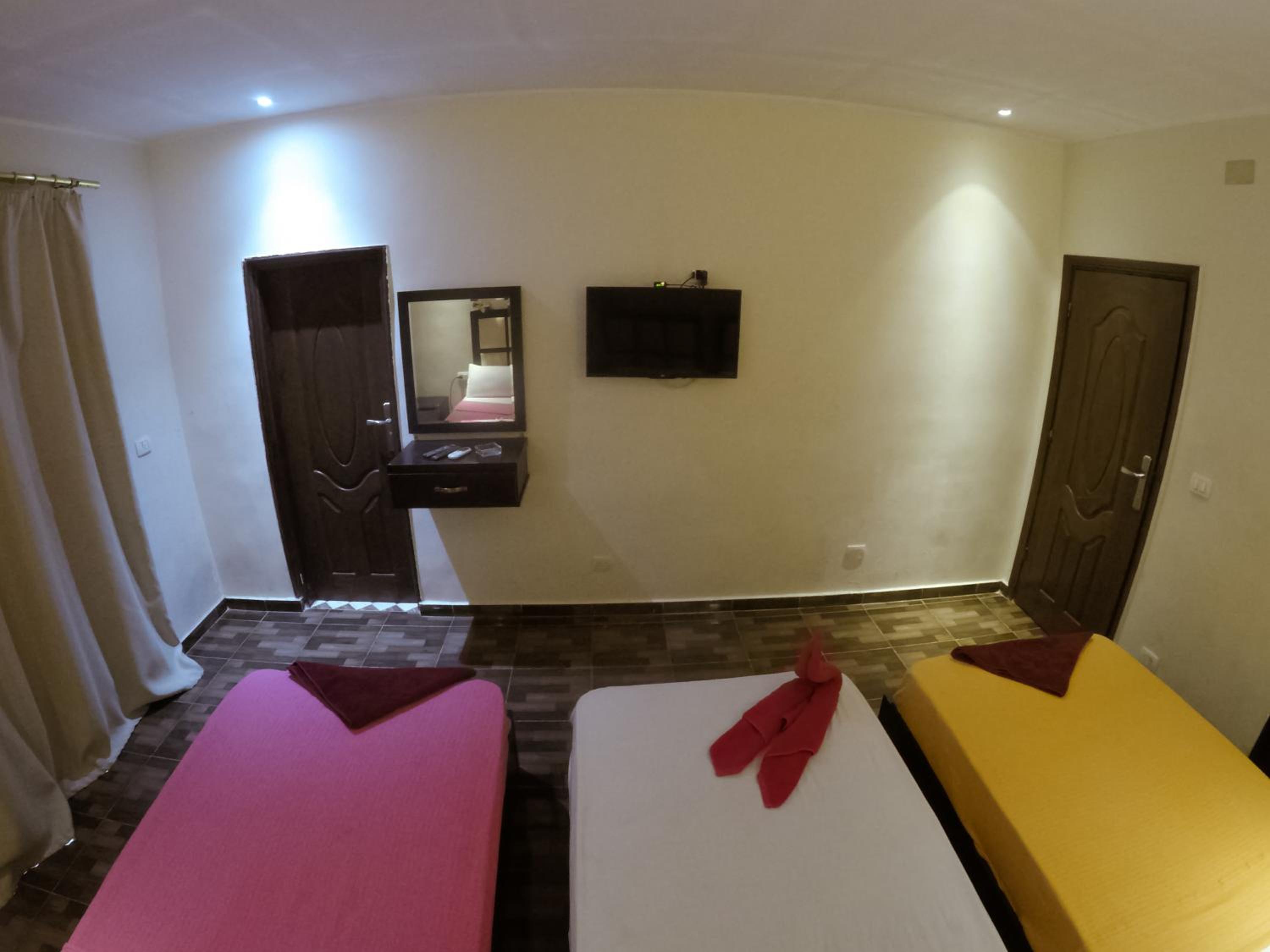 City Hotel