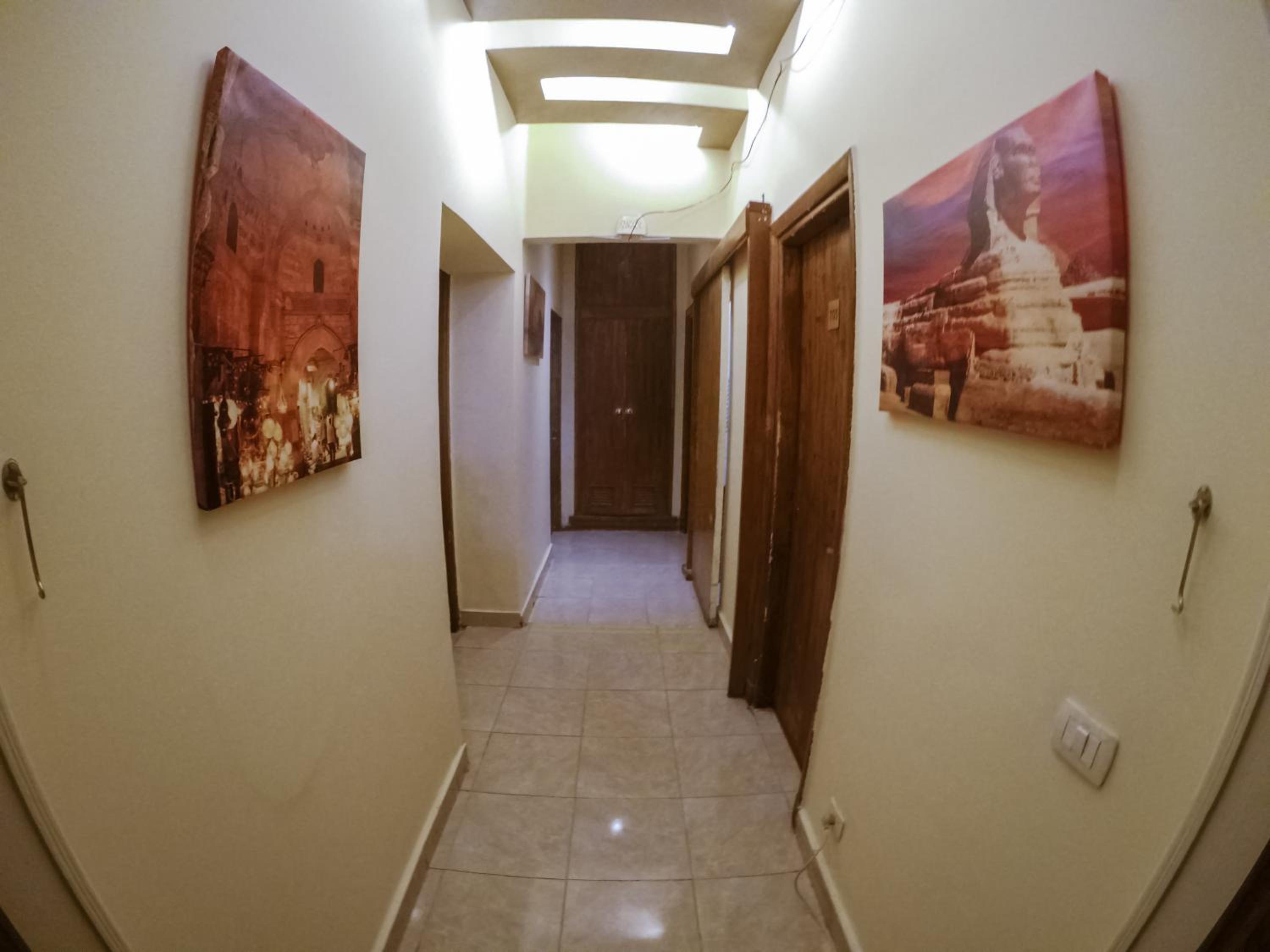 City Hotel