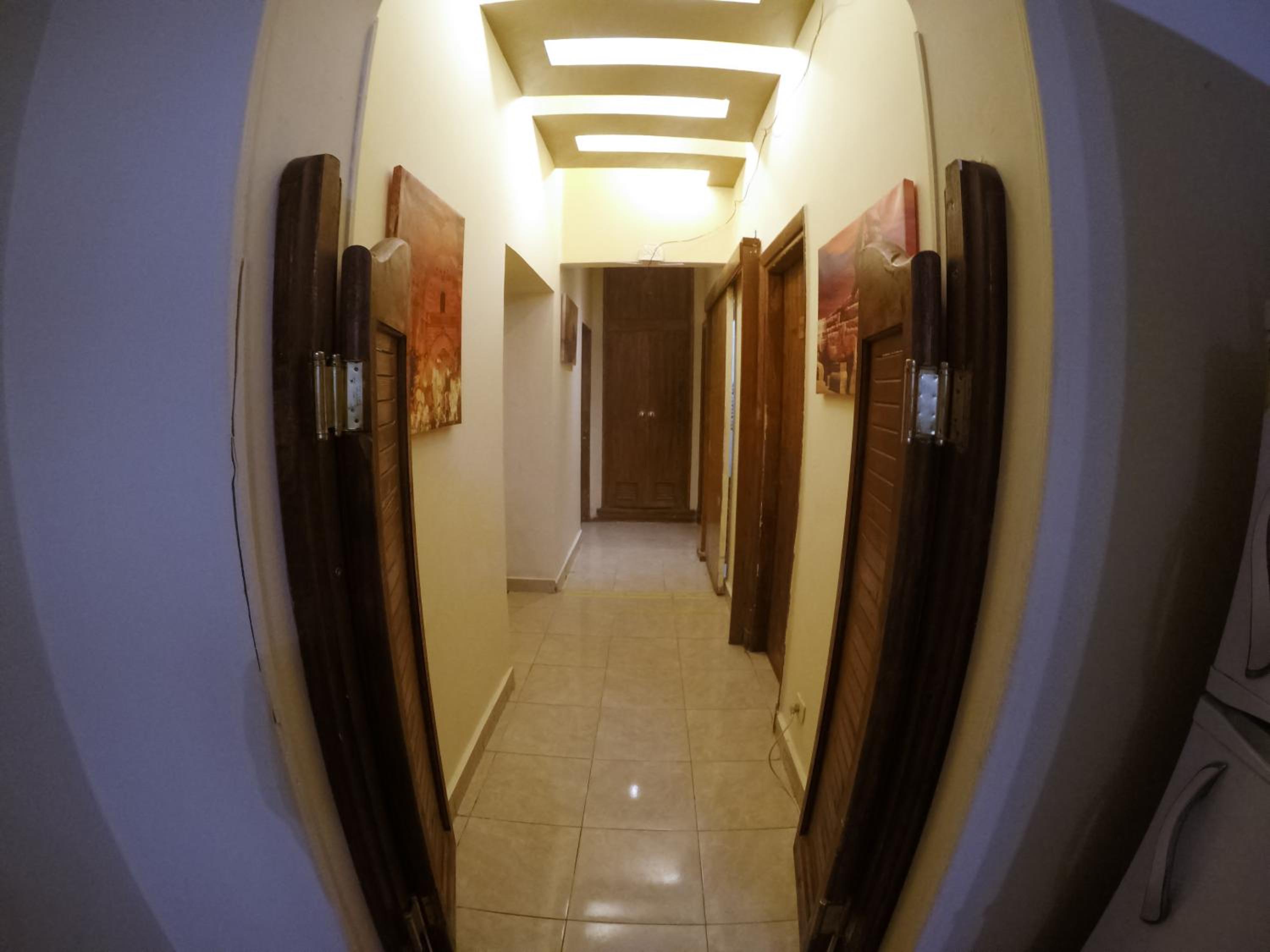 City Hotel