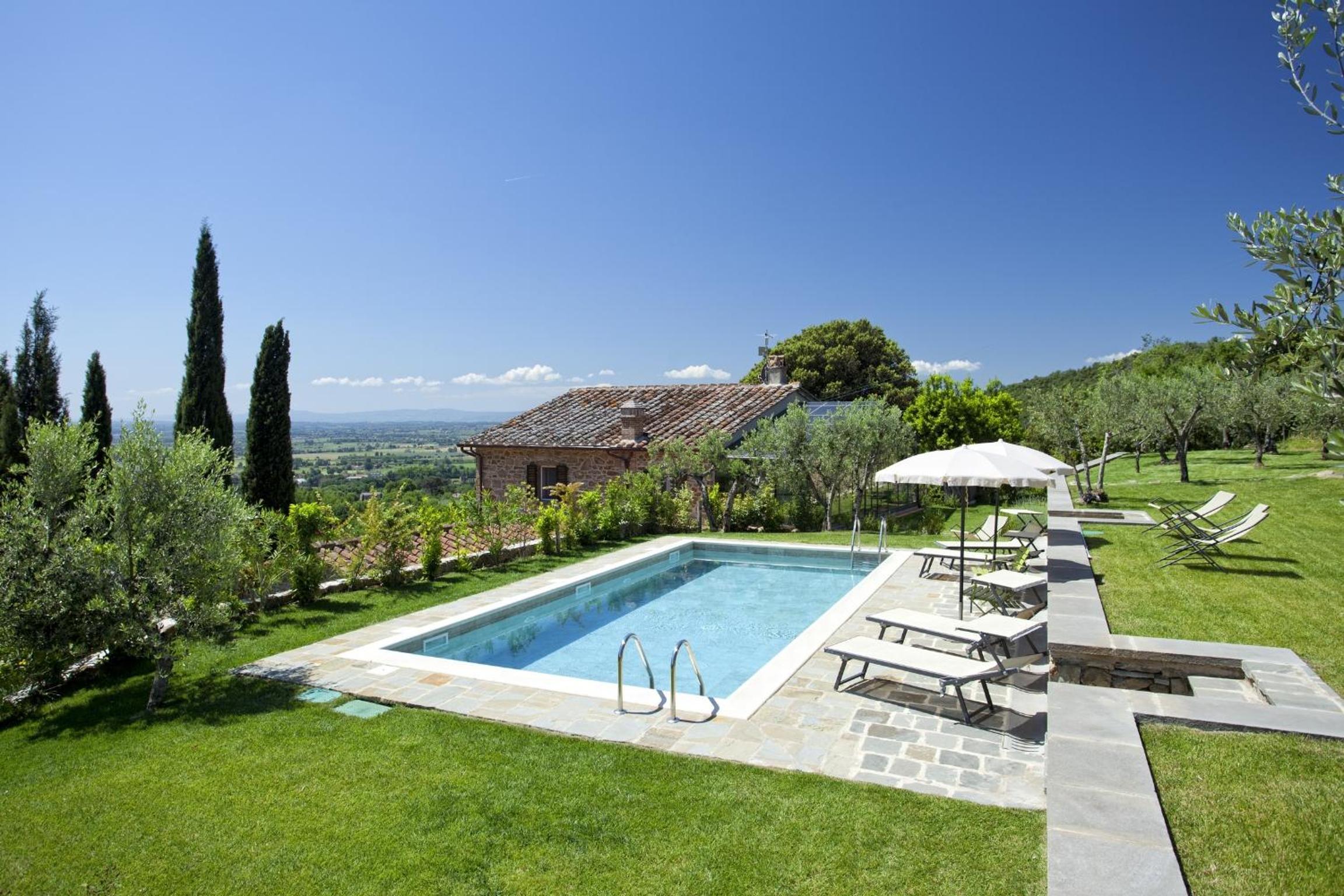 Villa San Pietro view 4